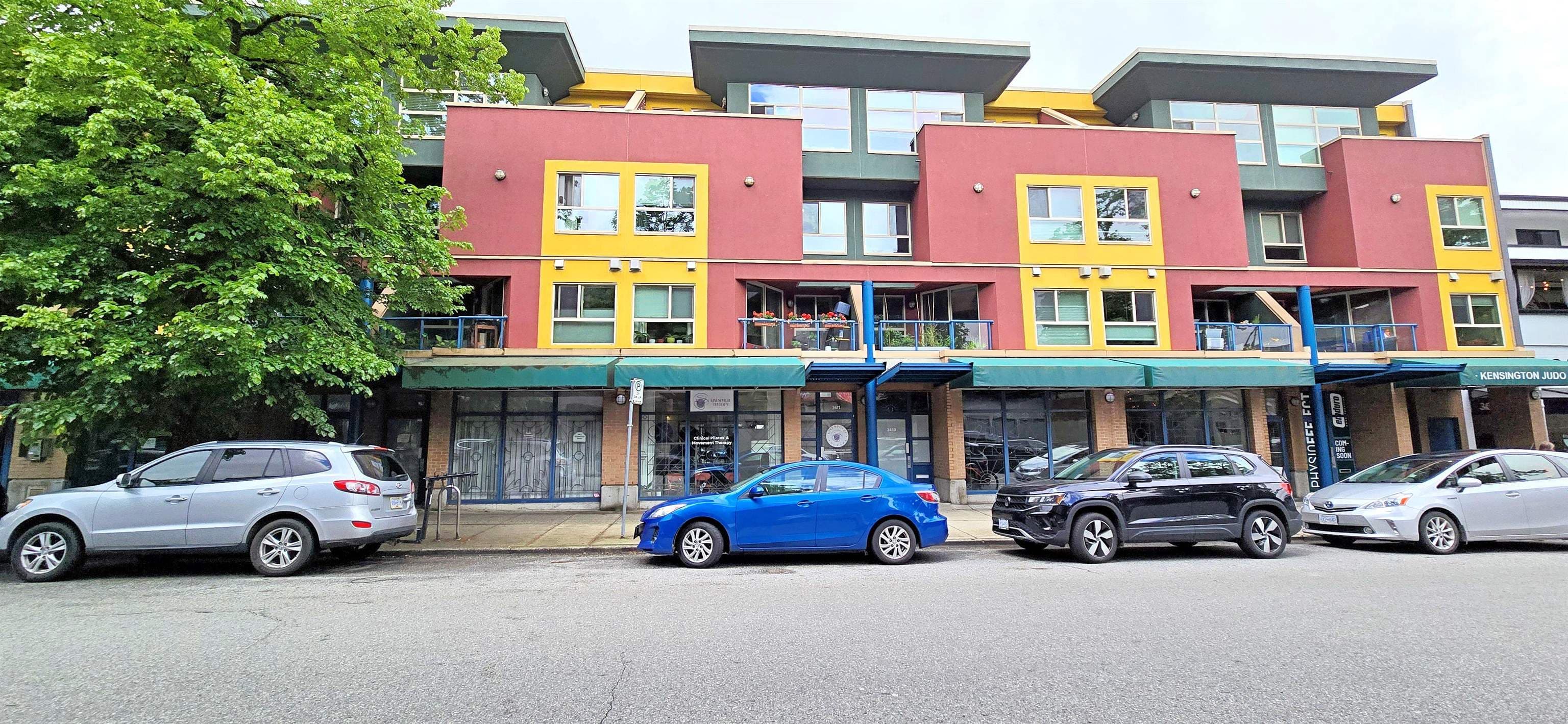 3473 COMMERCIAL STREET — photo 1