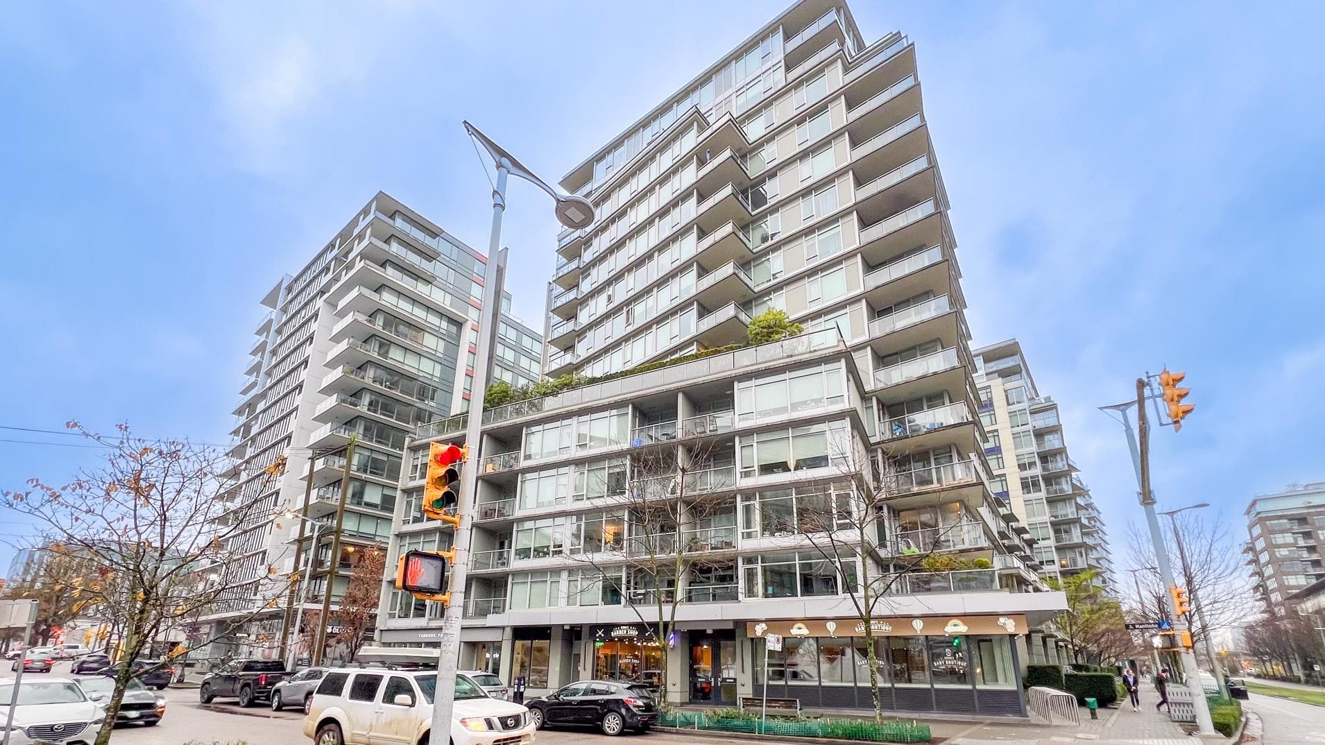 1703 MANITOBA STREET — photo 1