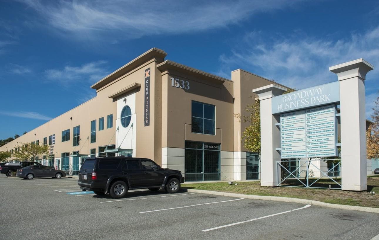 110 1533 BROADWAY STREET — photo 1