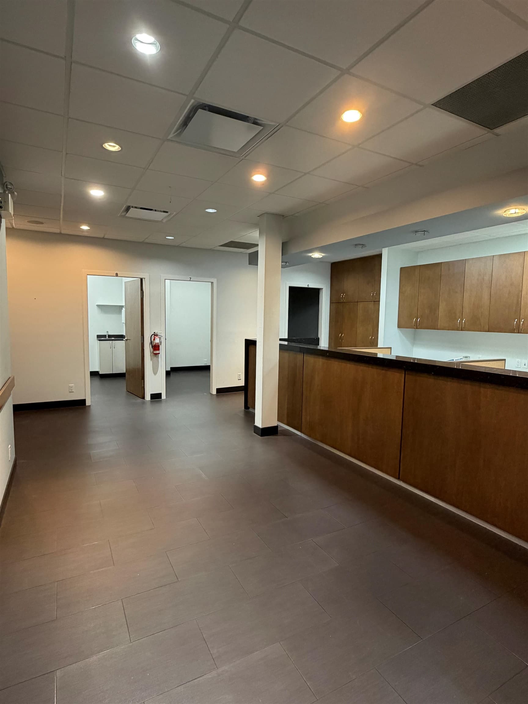 214 145 W 15TH STREET — photo 1
