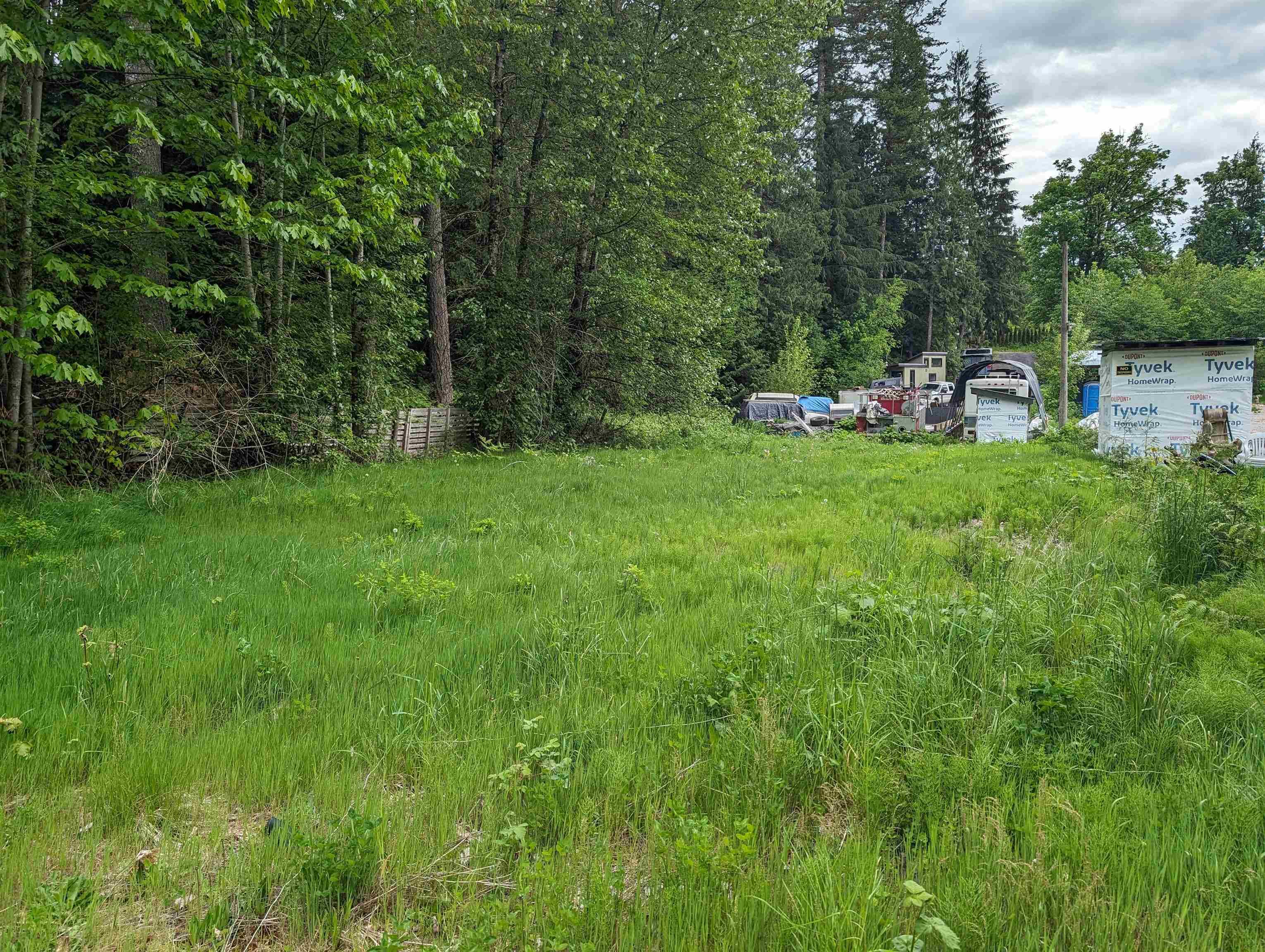 Lot 14 SQUAMISH VALLEY ROAD — photo 2