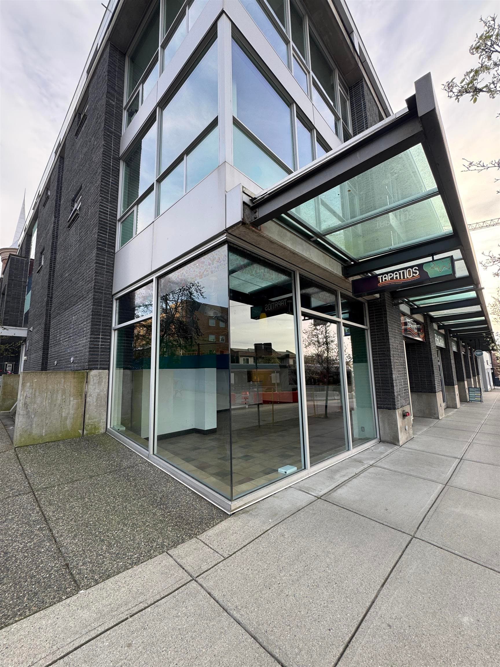 98 E BROADWAY — photo 1