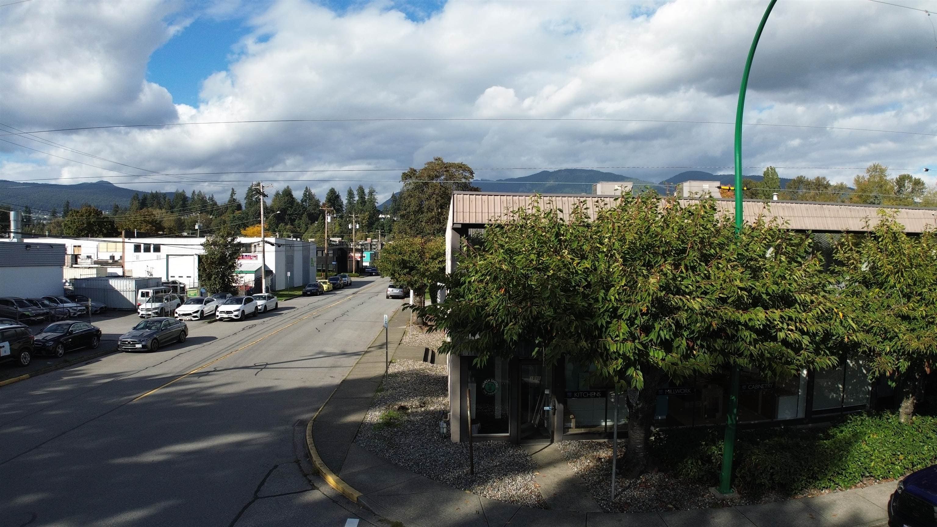 1300 LLOYD AVENUE — photo 4