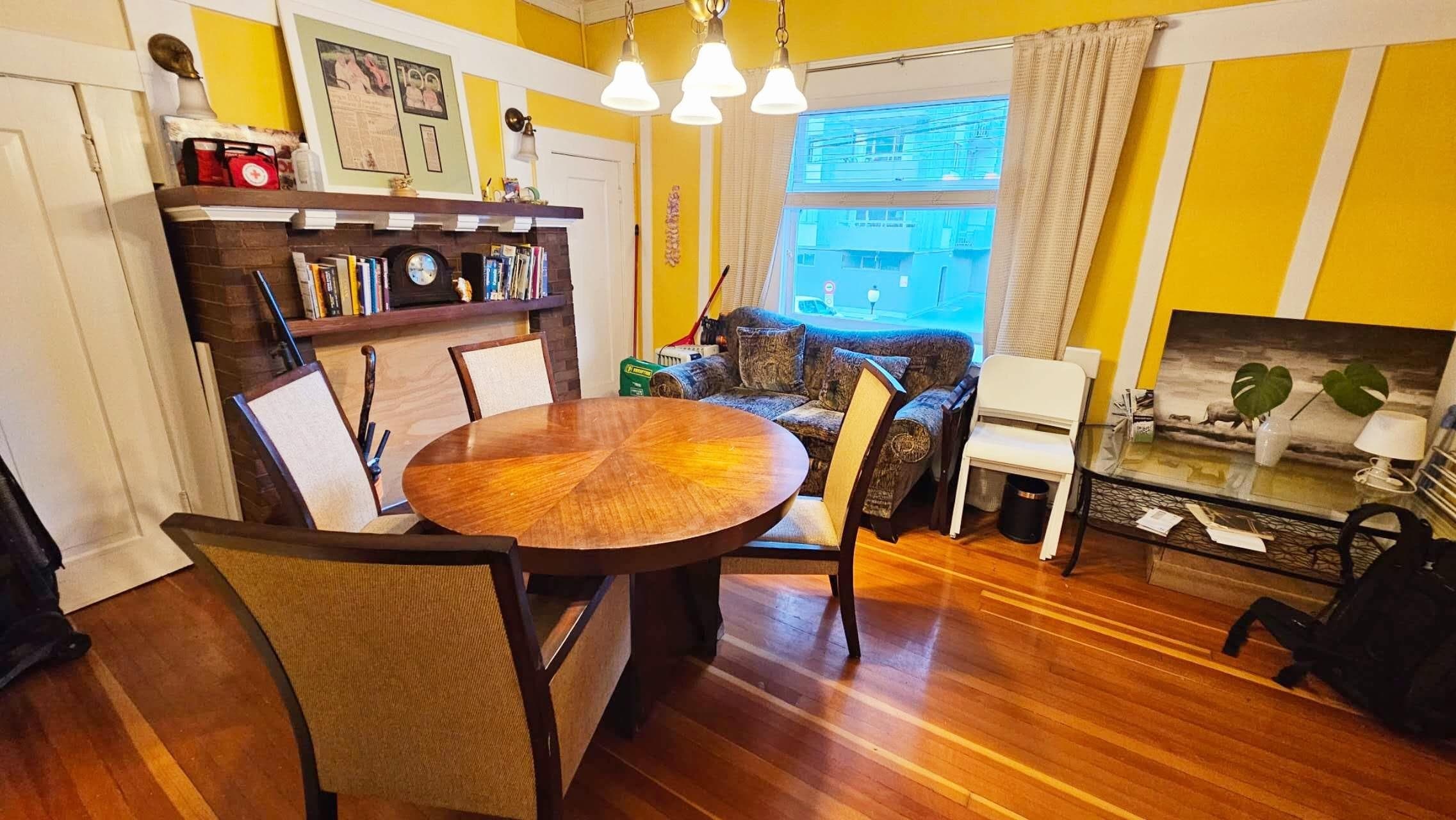 977 BROUGHTON STREET — photo 3