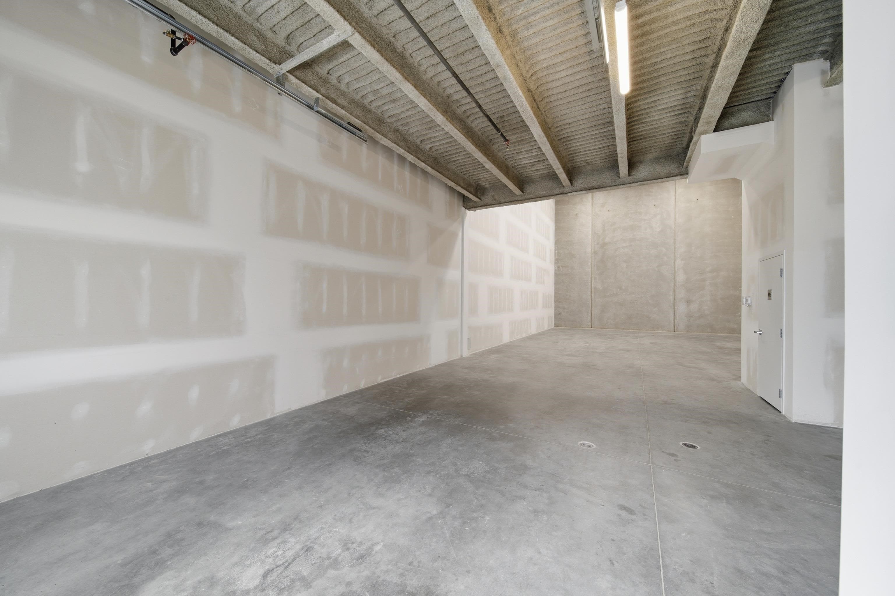 109 901 E Kent AVENUE — photo 4