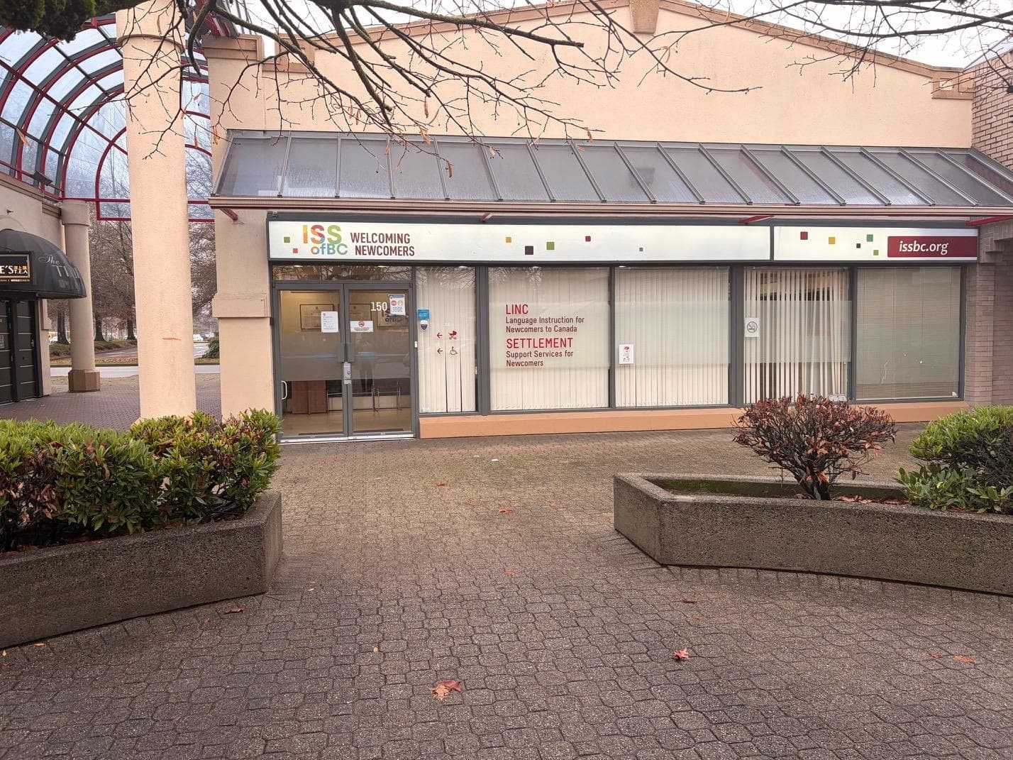 150 8400 ALEXANDRA ROAD — photo 1