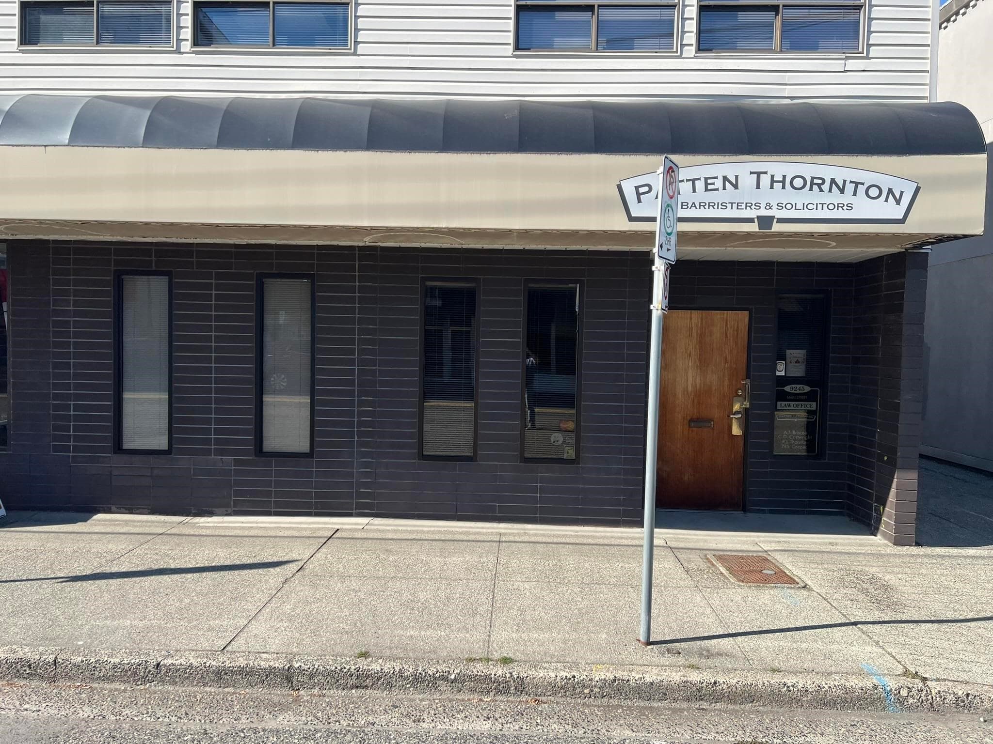 9245 MAIN STREET — photo 1