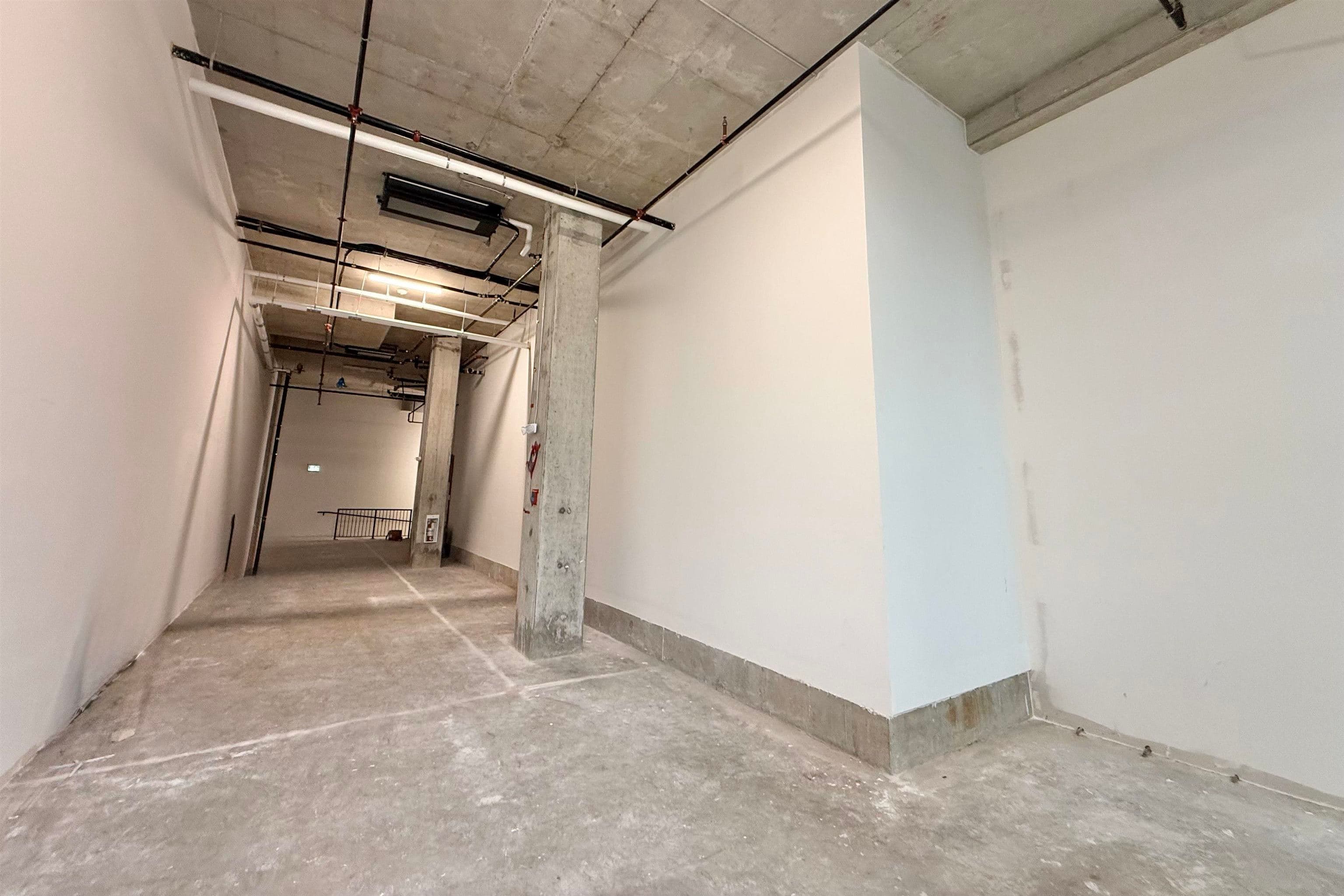 8437 GRANVILLE STREET — photo 3