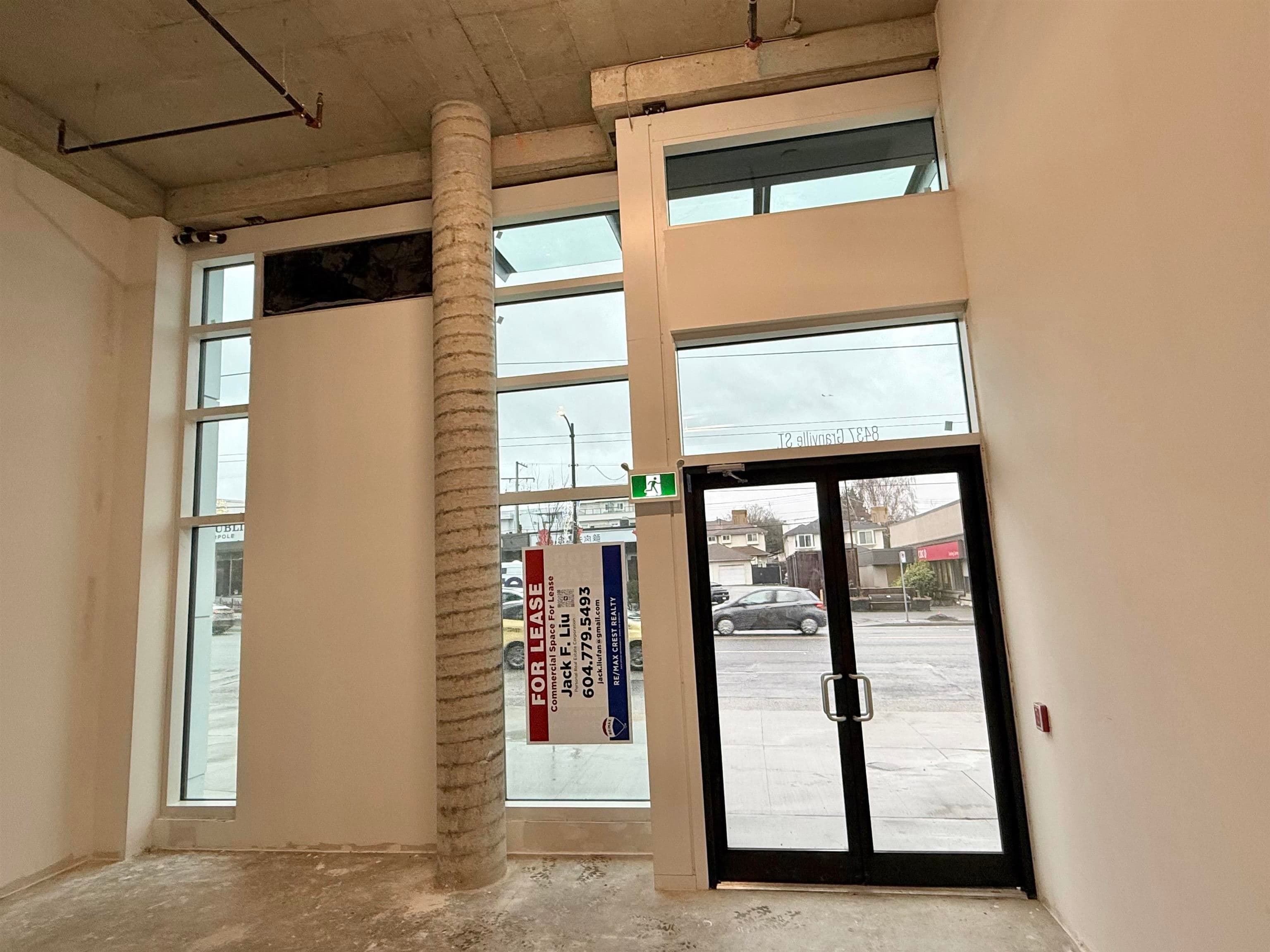 8437 GRANVILLE STREET — photo 4