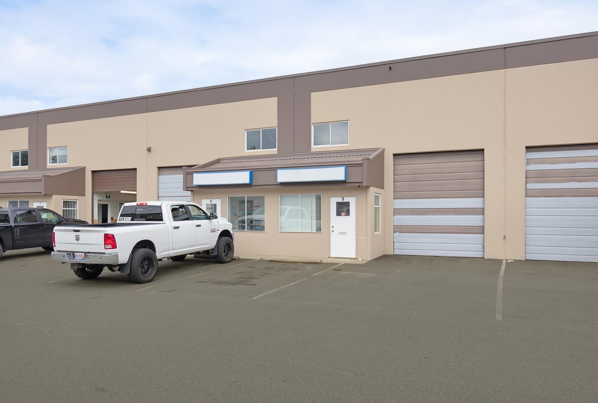 8 & 9 32929 MISSION WAY — photo 3