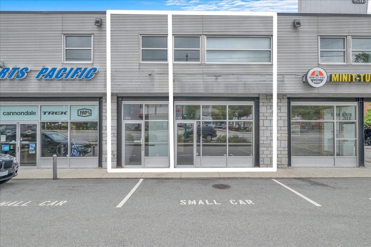 1355 MAIN STREET — photo 2