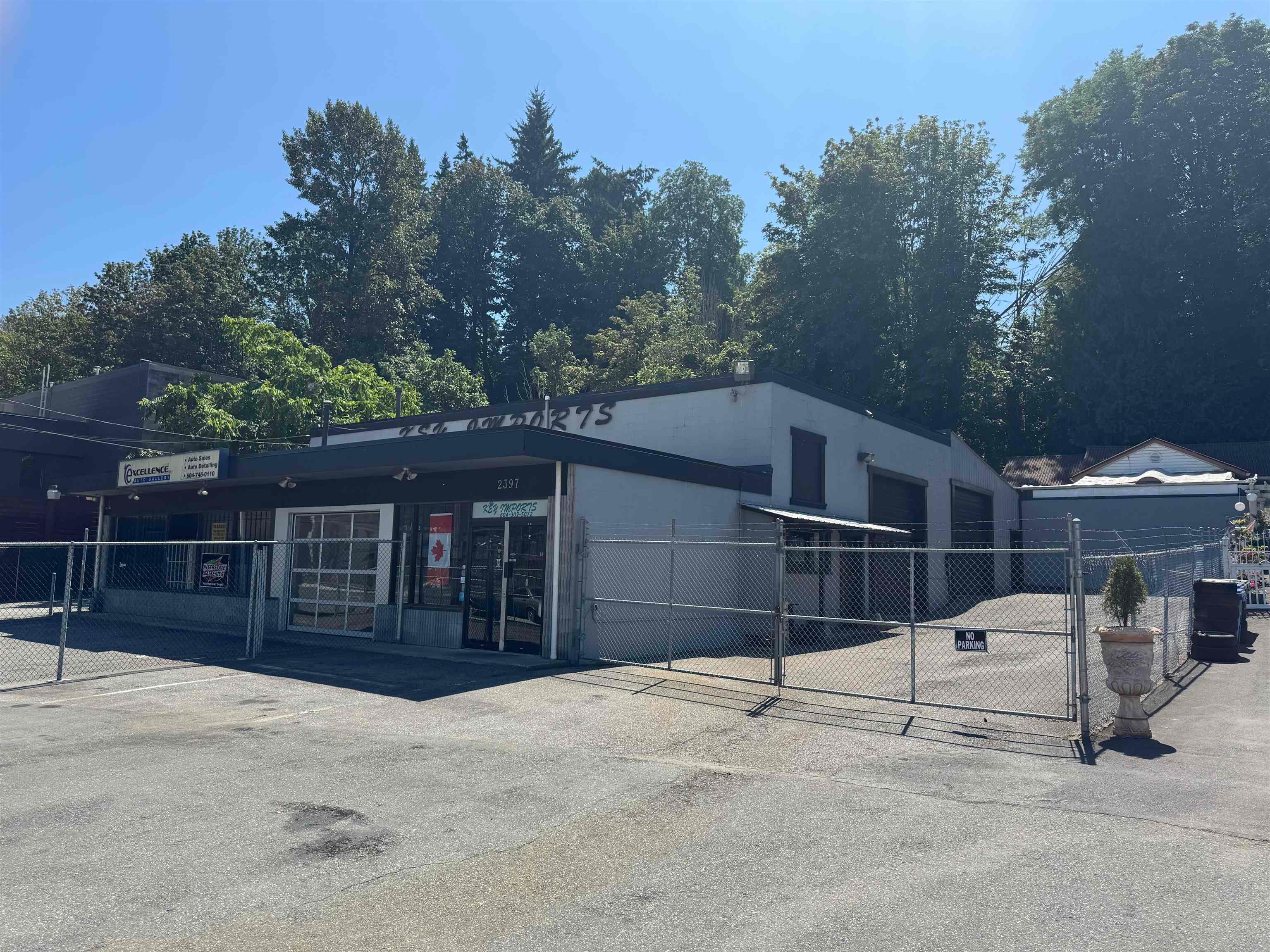 2397 WEST RAILWAY STREET — photo 1