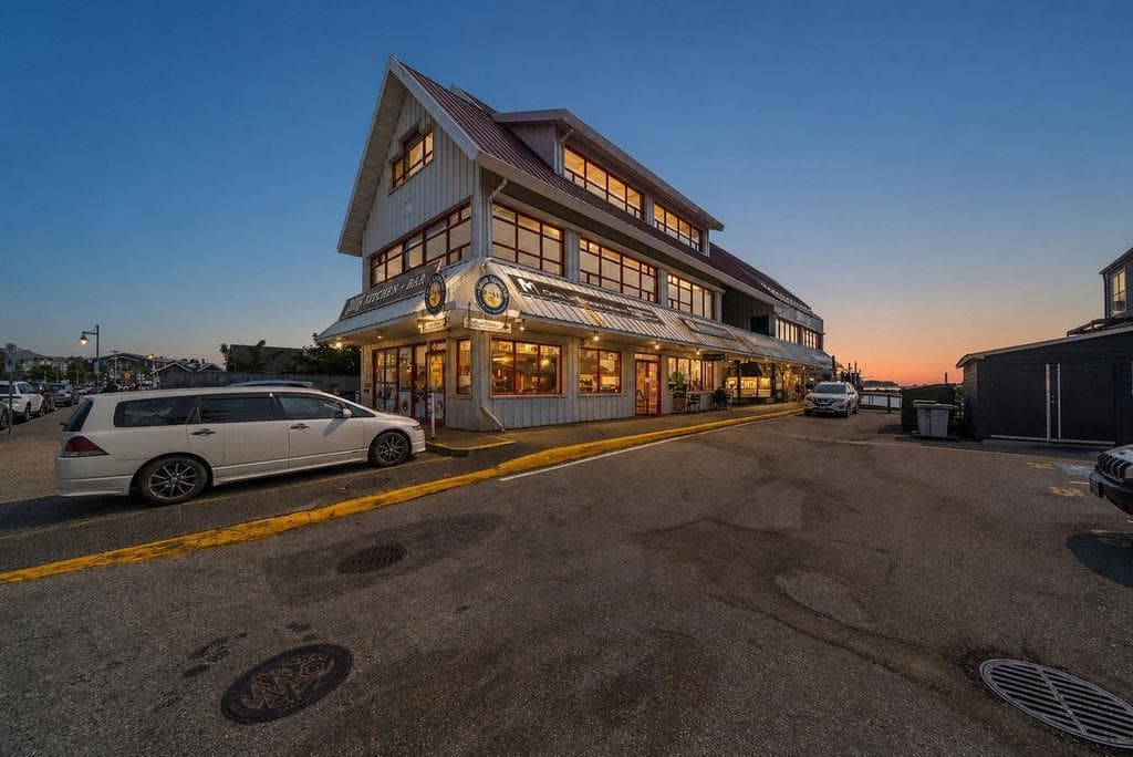 110 3866 BAYVIEW STREET, Richmond