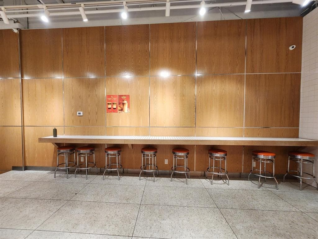 1660 ROBSON STREET — photo 3