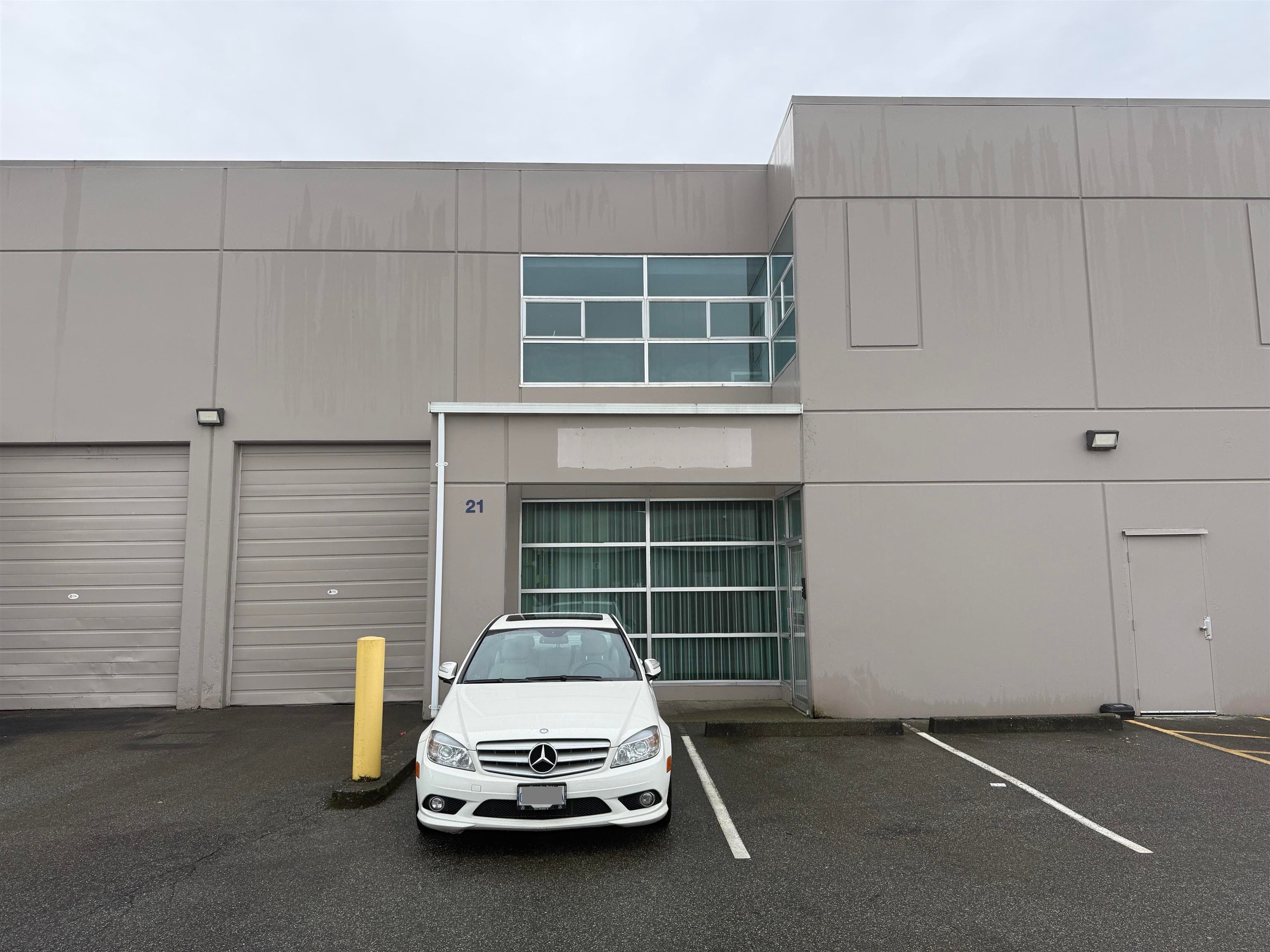 21 3871 NORTH FRASER WAY, Burnaby