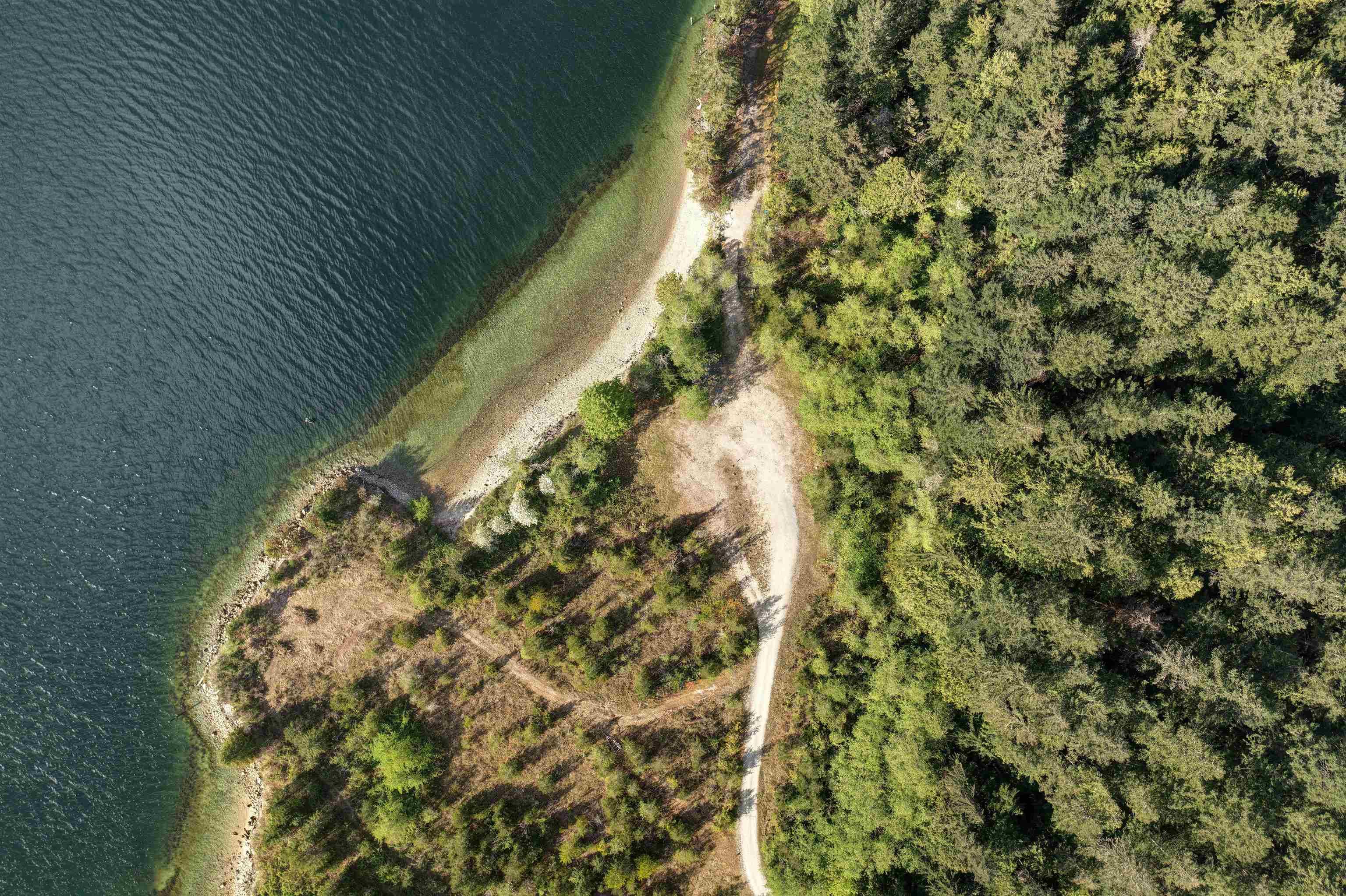7425 SECHELT INLET ROAD — photo 5