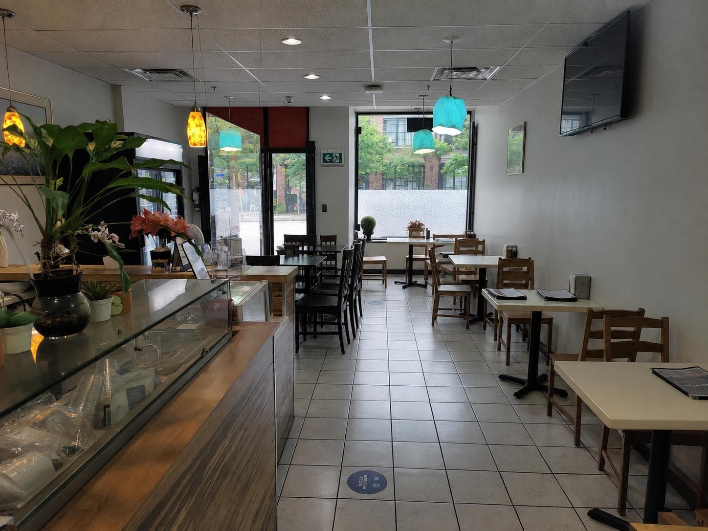 2138 E HASTINGS STREET — photo 1