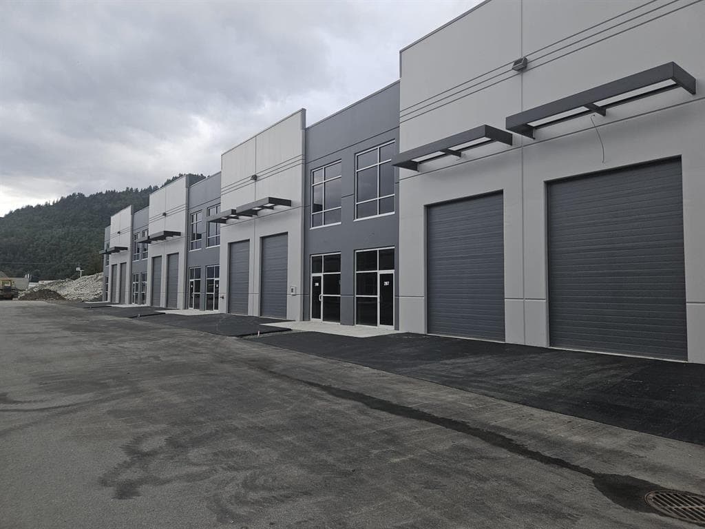 102 7990 LICKMAN ROAD, Chilliwack