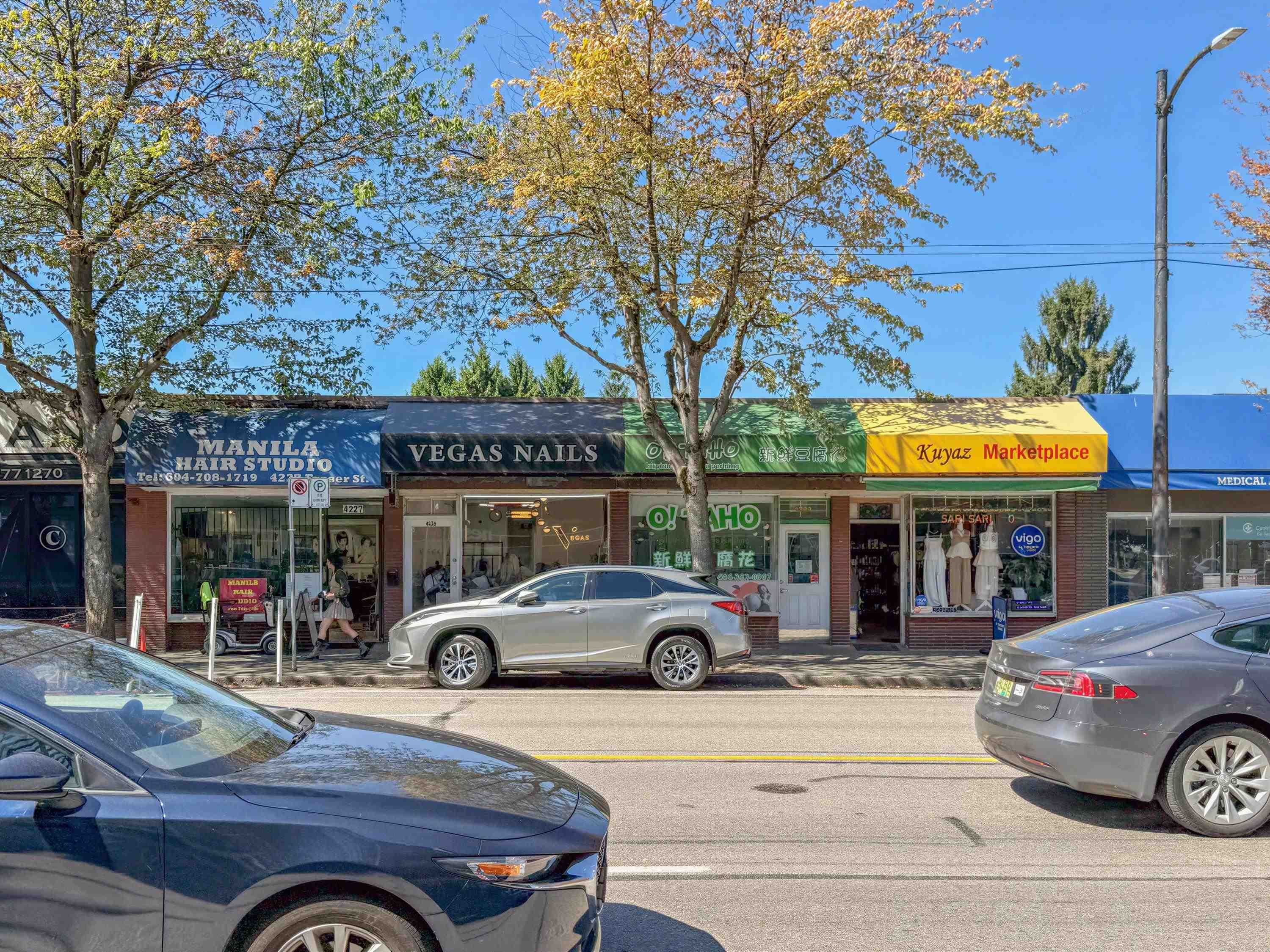 4221 FRASER STREET — photo 1
