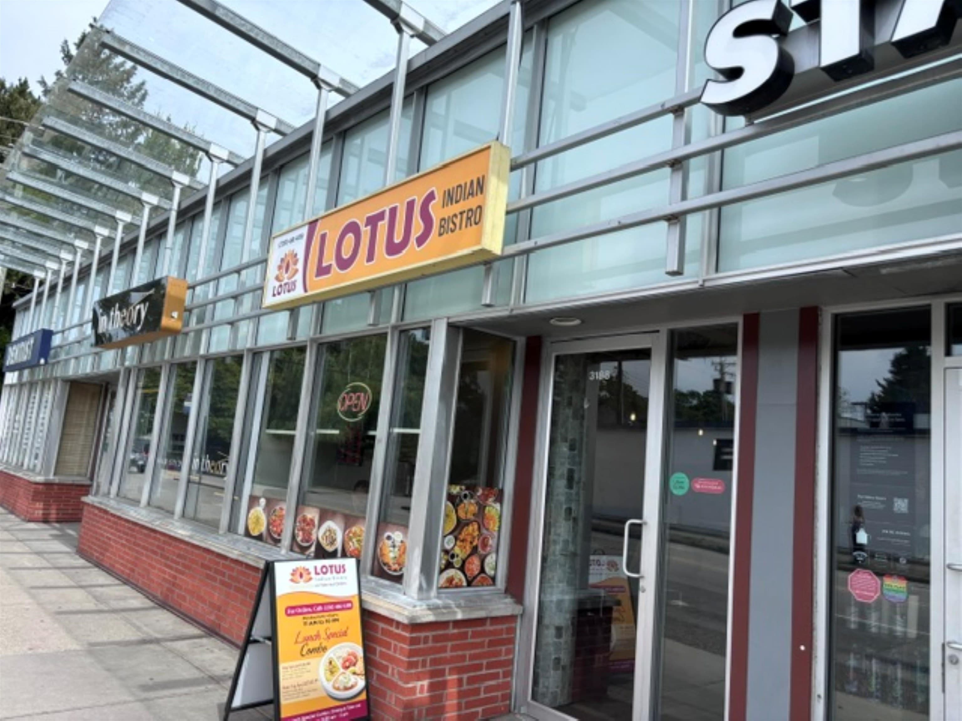 3188 MACDONALD STREET, Vancouver