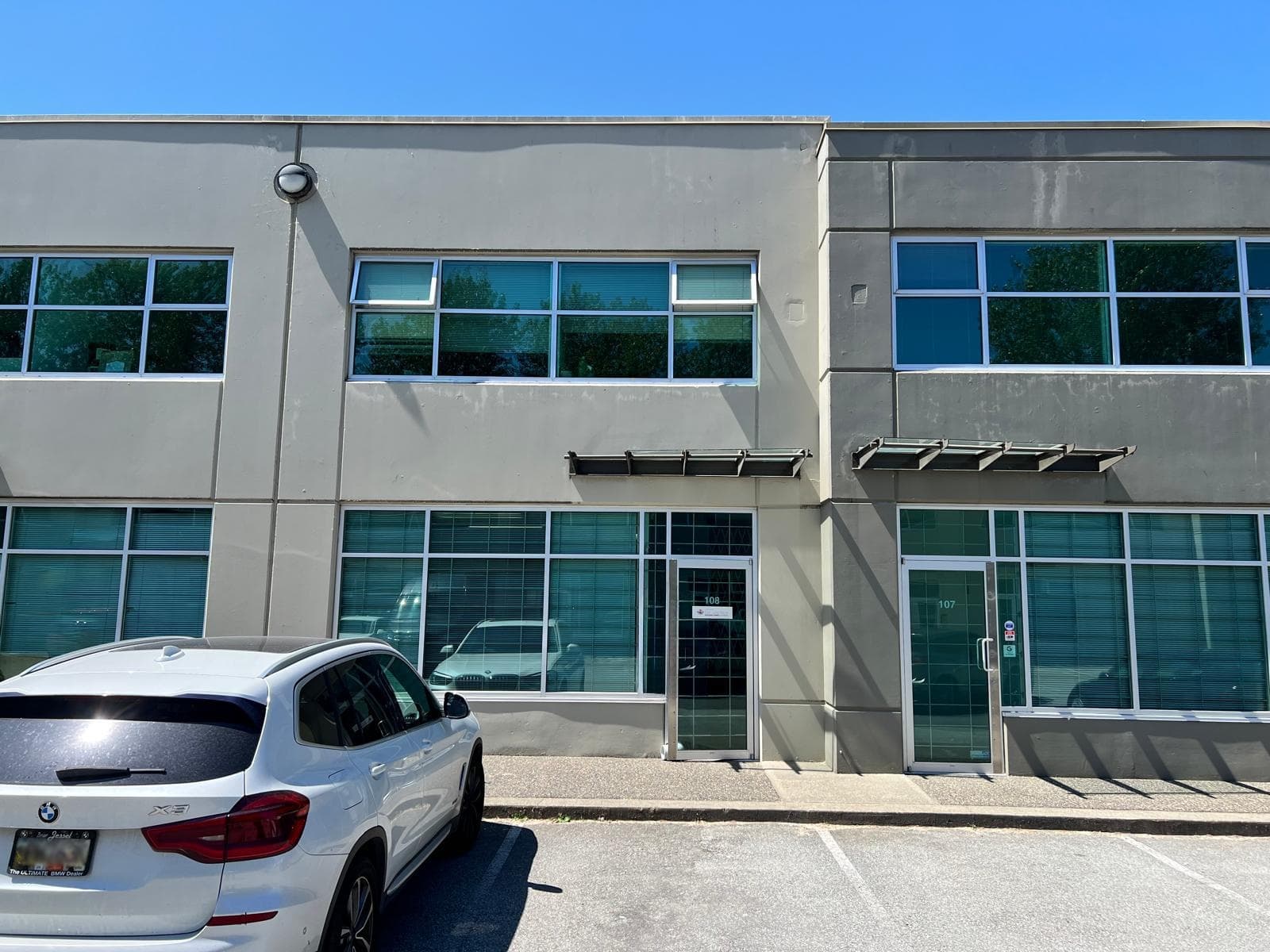 108 408 E KENT AVENUE SOUTH — photo 1