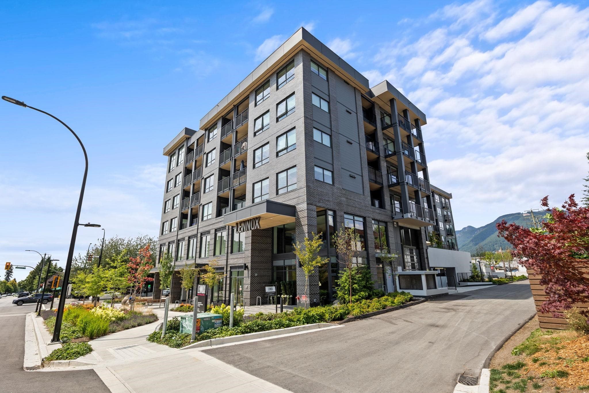 205 1740 LONSDALE AVENUE, North Vancouver