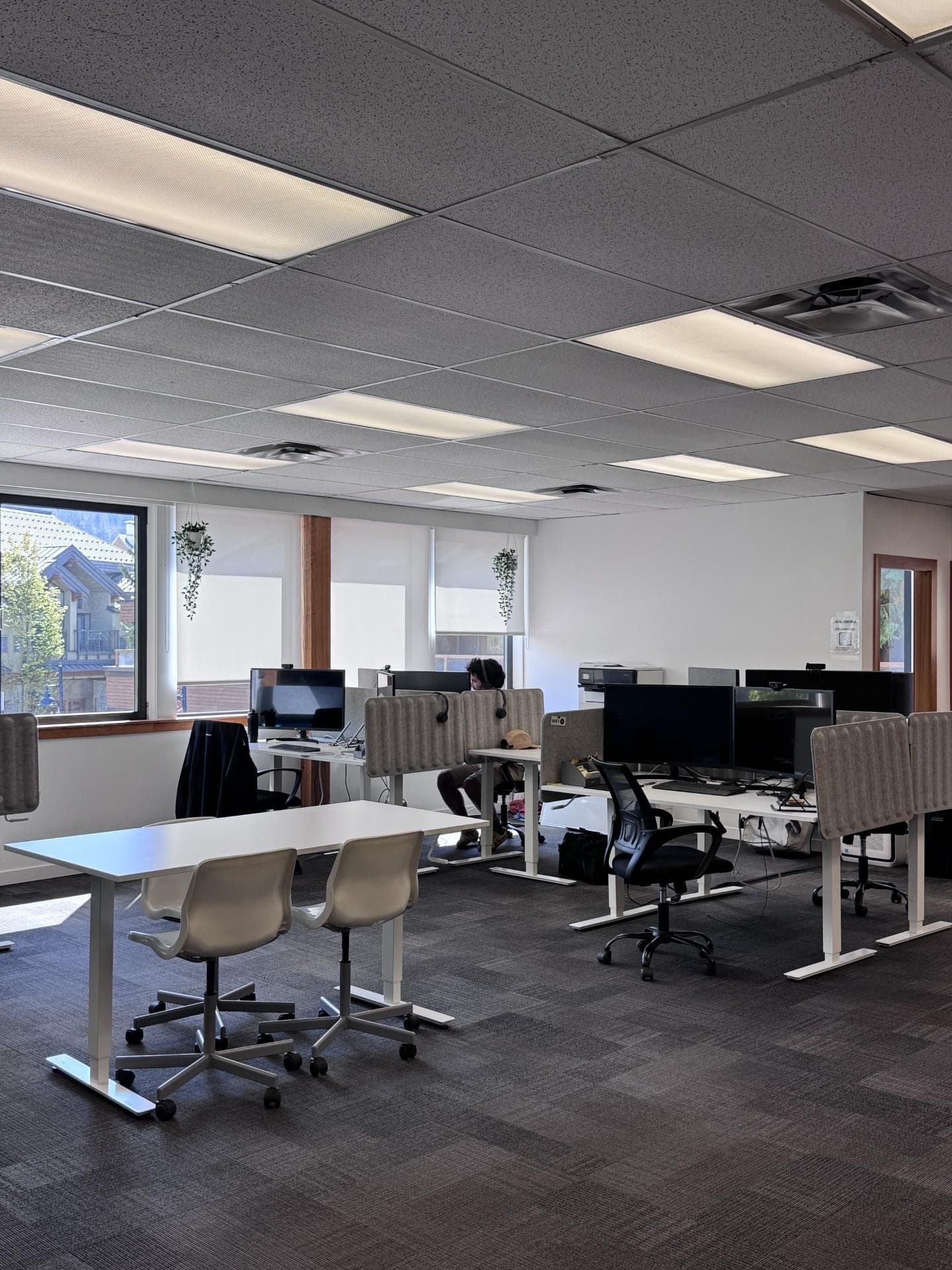 303 4204 VILLAGE SQUARE, Whistler