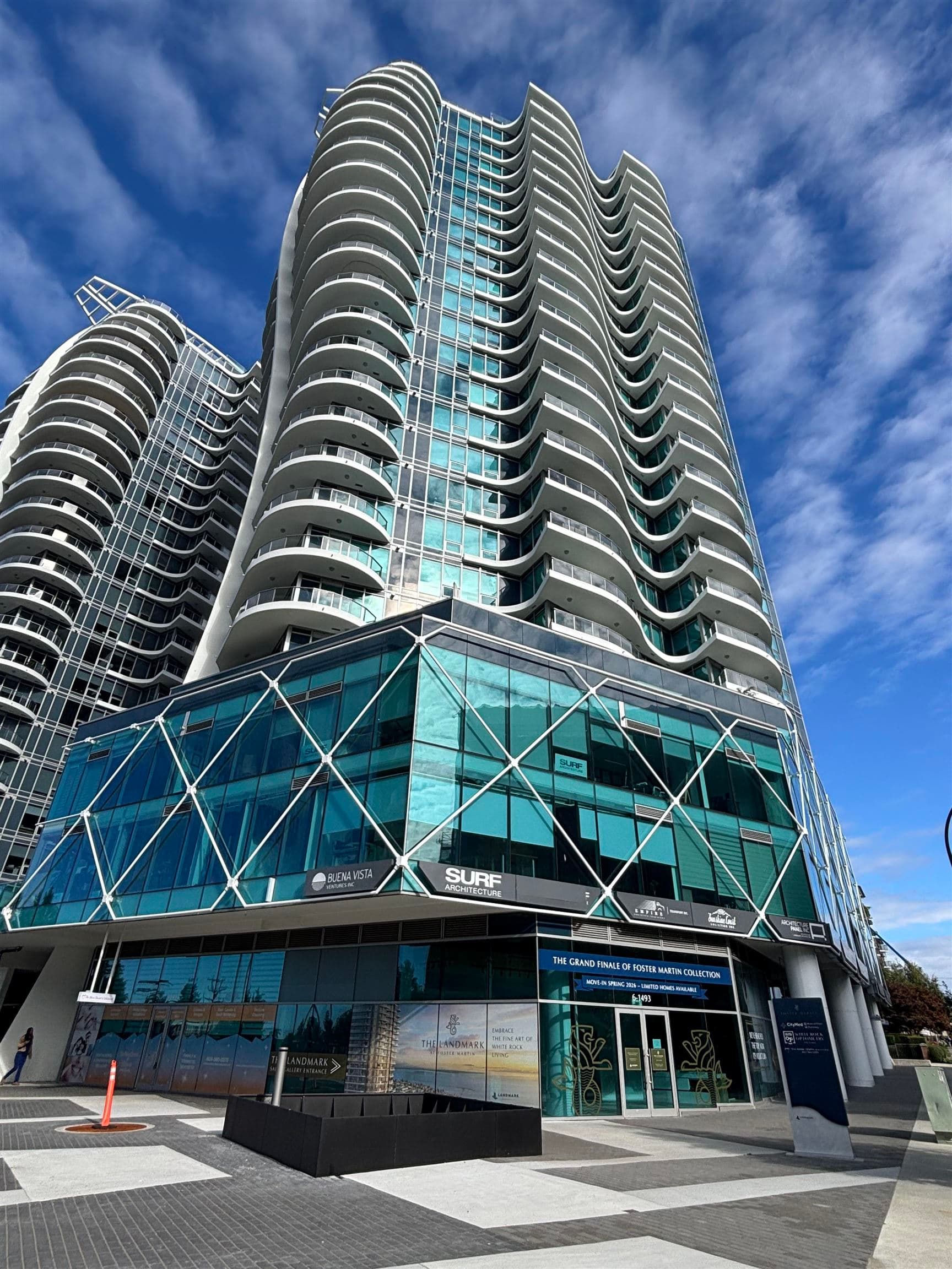 406 1493 FOSTER STREET, White Rock