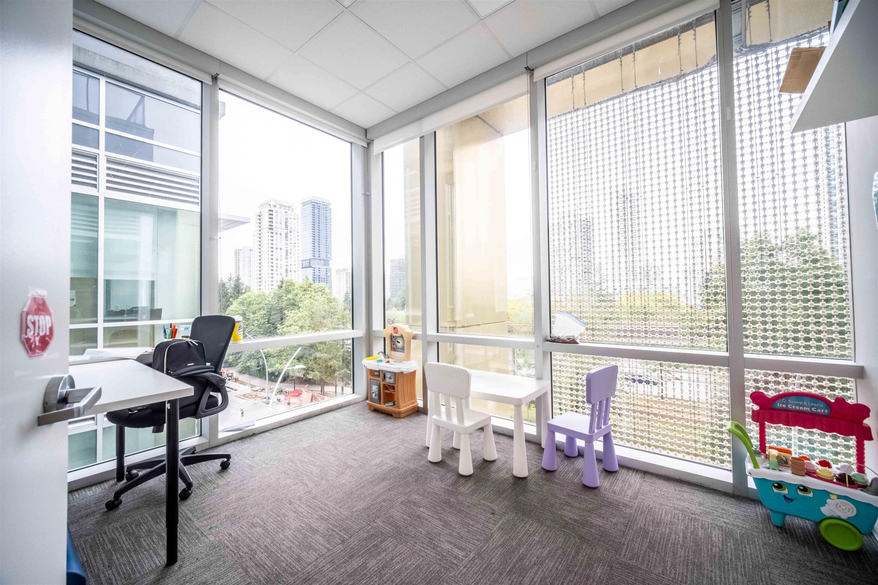 402 4378 BERESFORD STREET, Burnaby