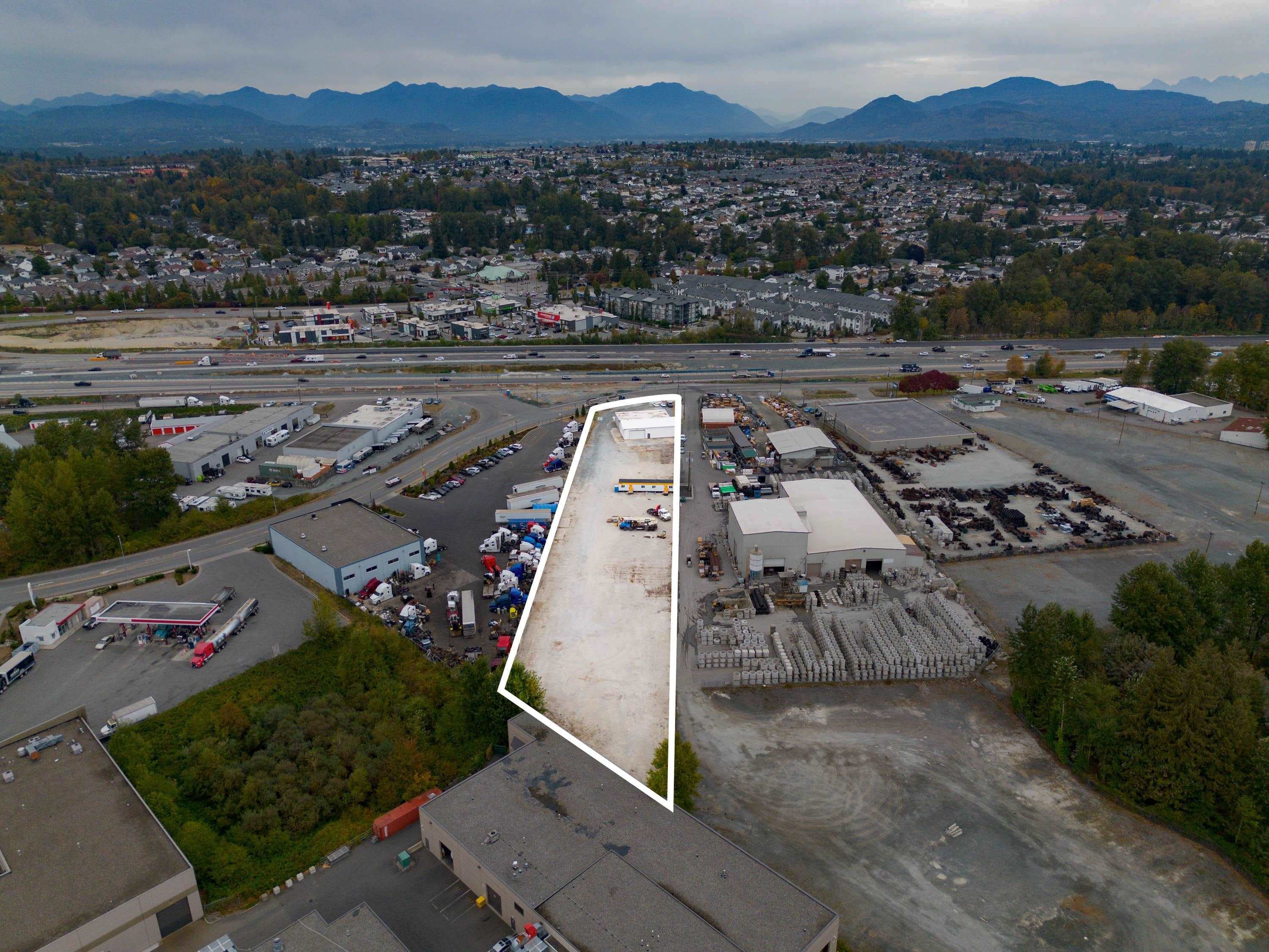 30746 SOUTH FRASER WAY — photo 4