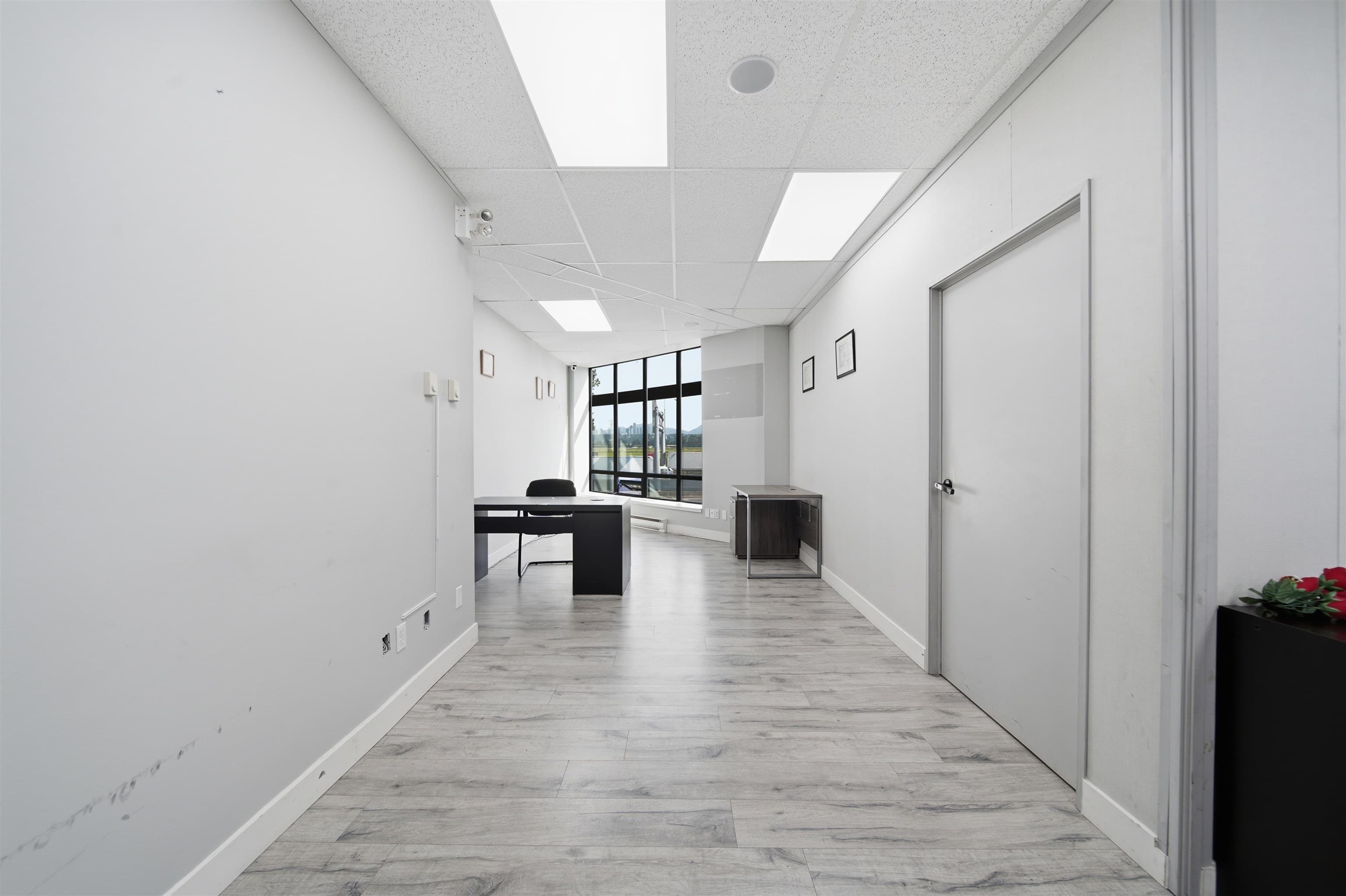 2118 21320 WESTMINSTER HWY — photo 4