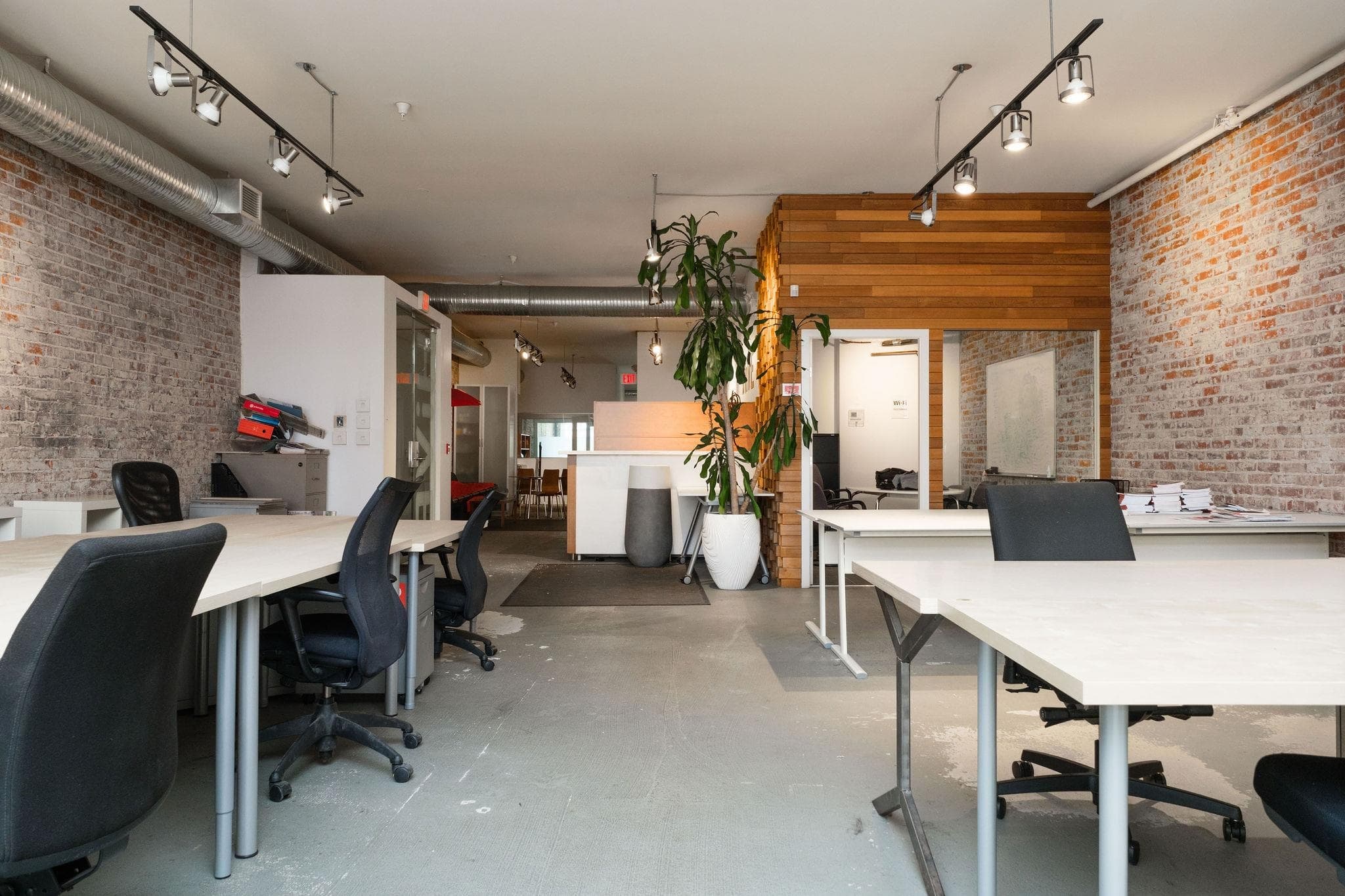 202 128 W HASTINGS STREET — photo 1