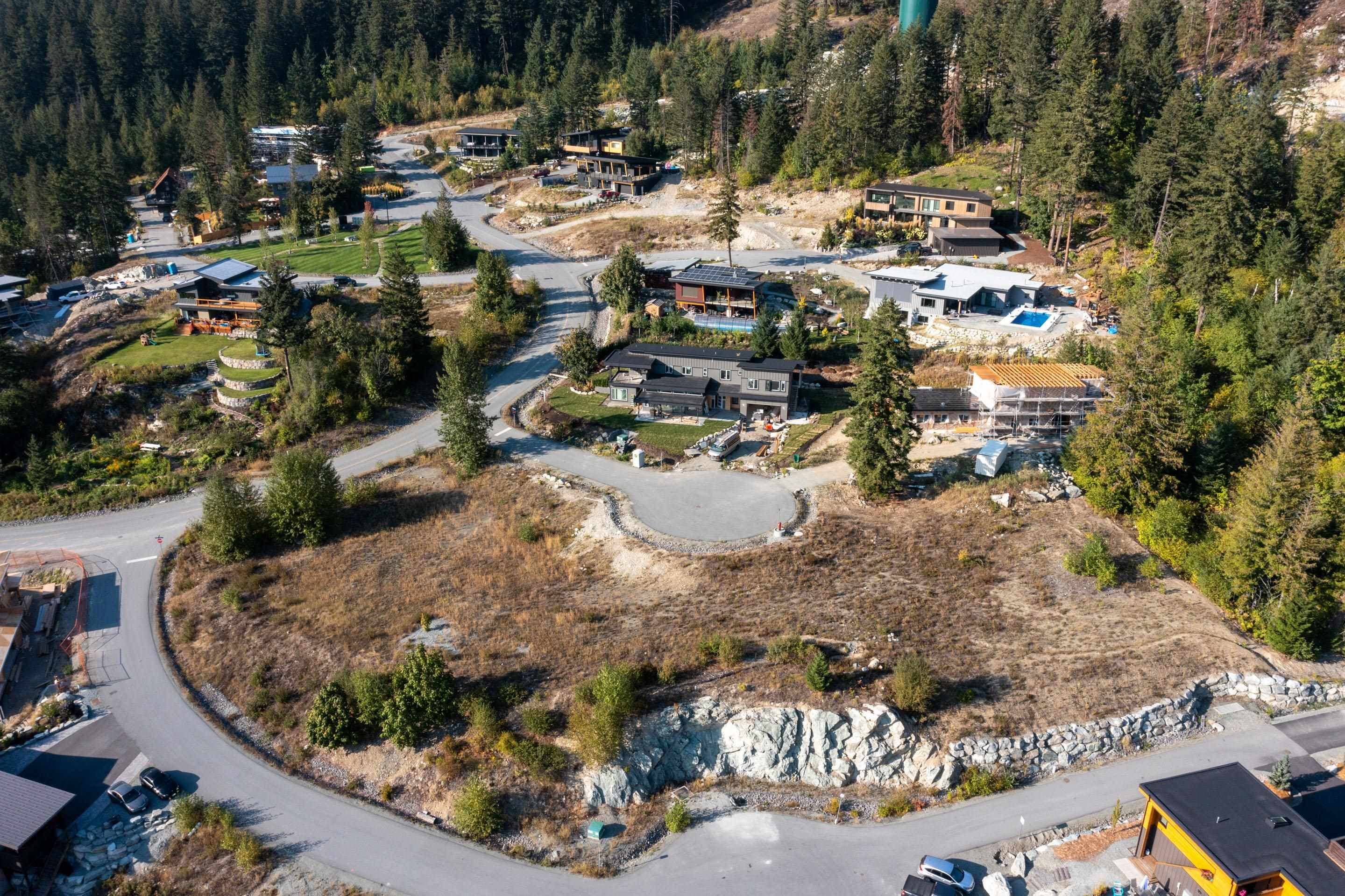 1602 Sisqa Peak Drive, Pemberton