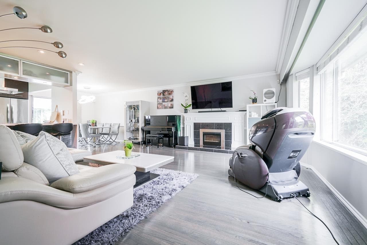 6025 Dickens Street, Burnaby