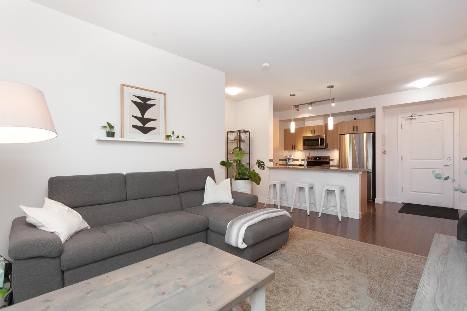 209 - 20219 54a Avenue, Langley, V3A 0C7 — photo 3