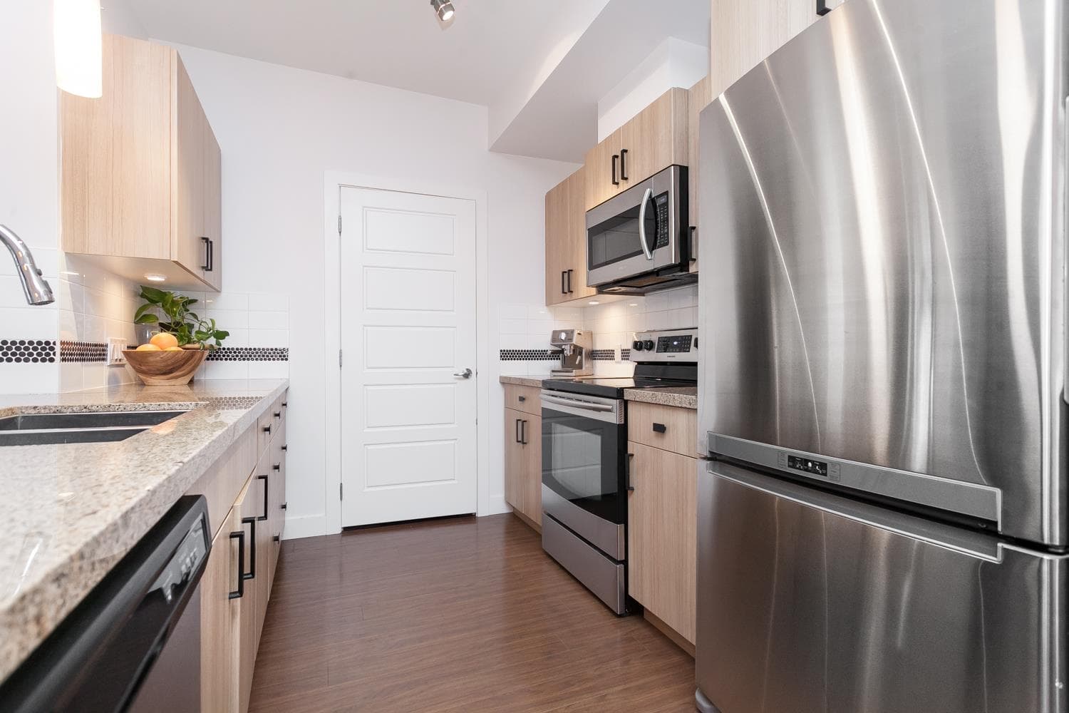 209 - 20219 54a Avenue, Langley, V3A 0C7 — photo 5