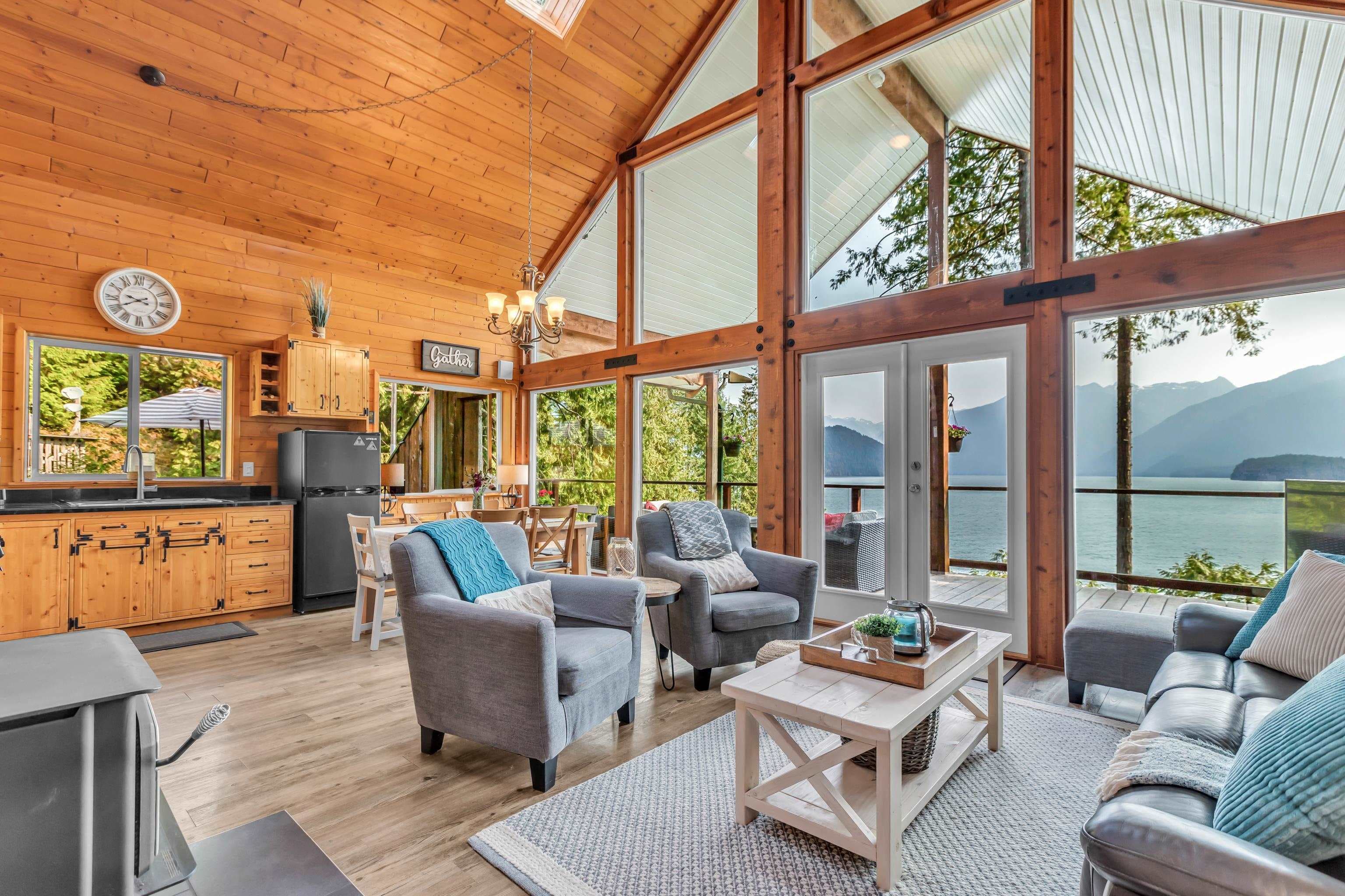 4 Christian Cove, Pitt Meadows, V3Y 1Z1 — photo 2