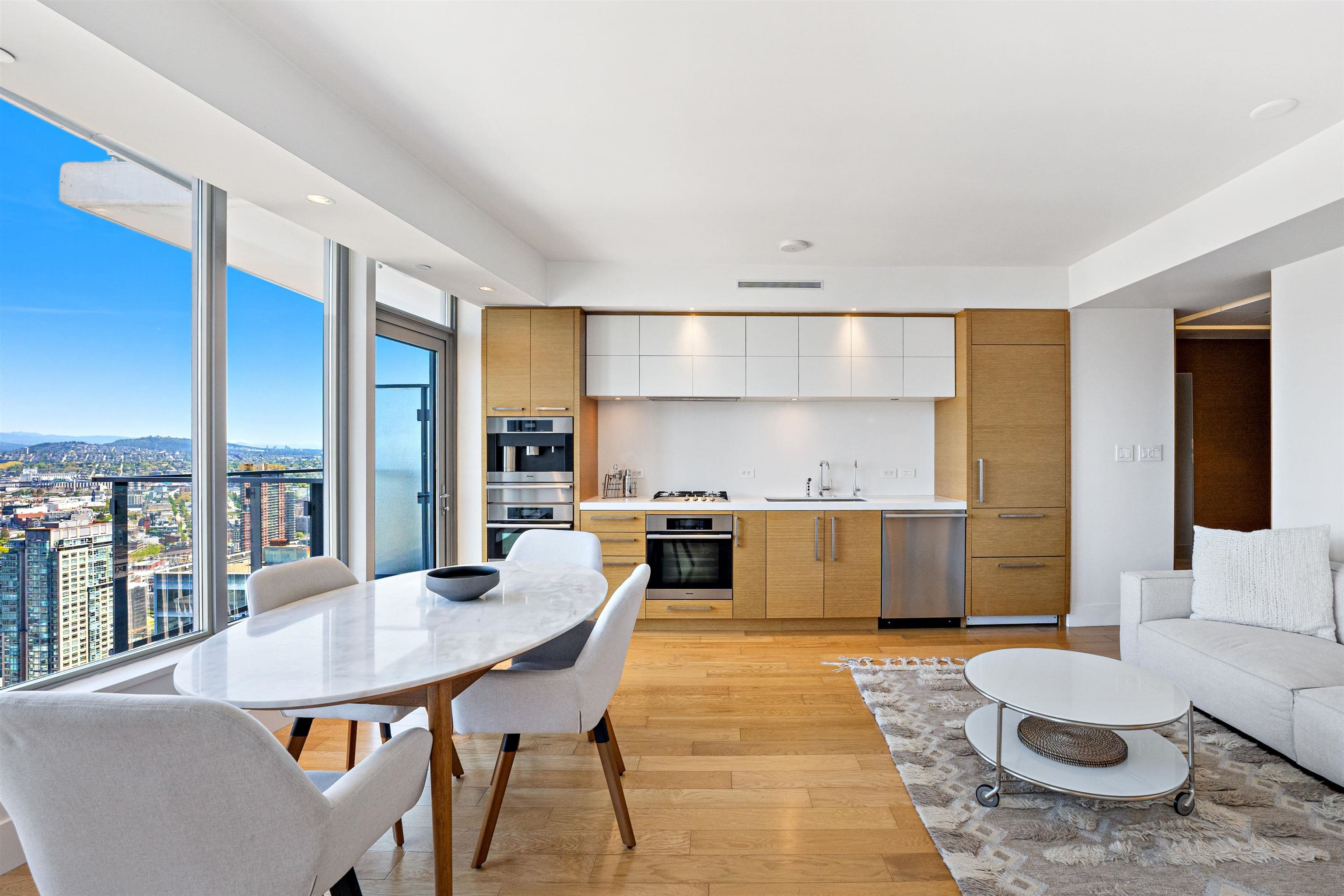 3803 - 667 Howe Street, Vancouver, V6C 0B5 — photo 2