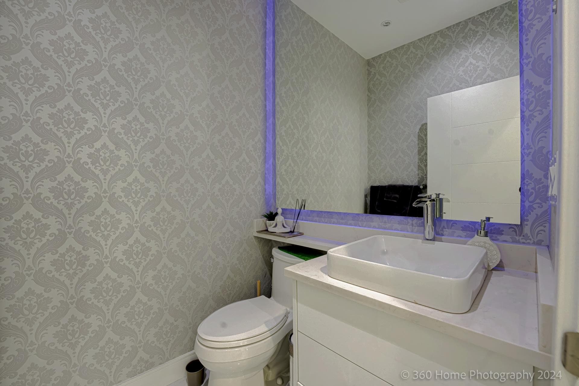 9093 Buchanan Place, Surrey, V3V 6E4 — photo 4