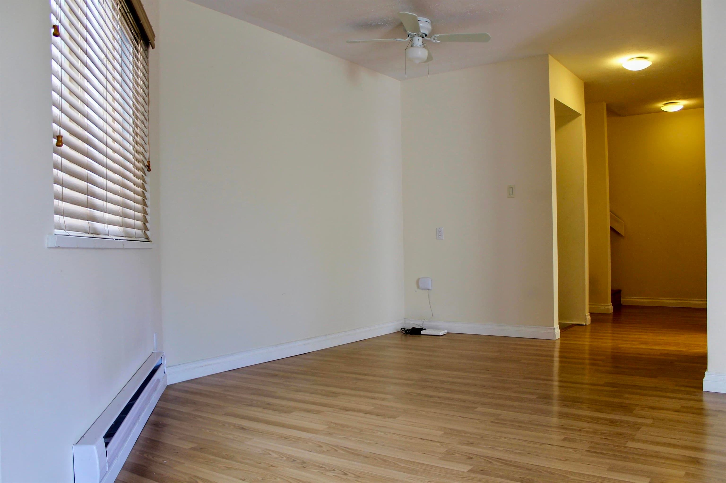 1469 Merklin Street, White Rock, V4B 4C4 — photo 2