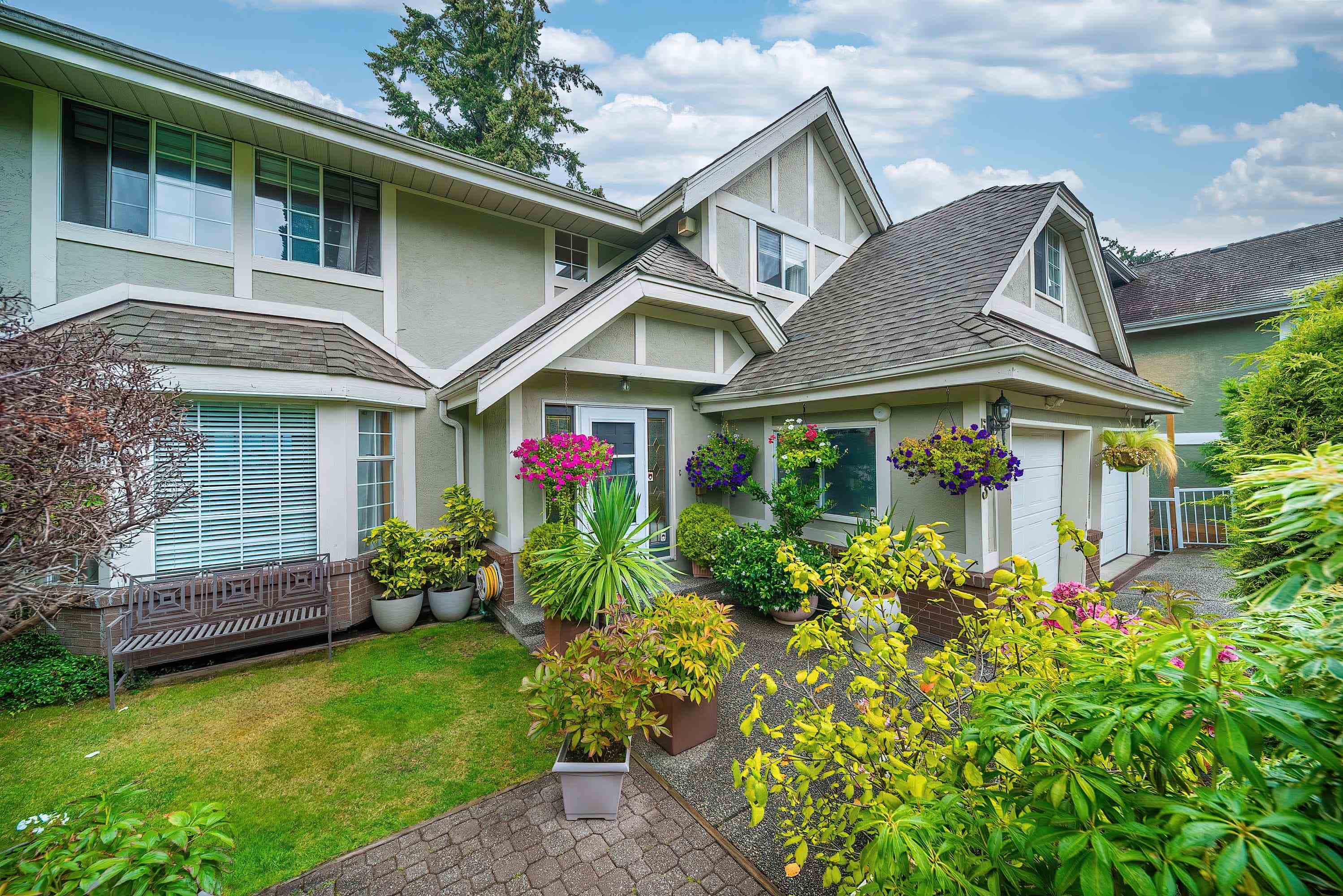 5343 Monte Bre Crescent, West Vancouver, V7W 3A7 — photo 2