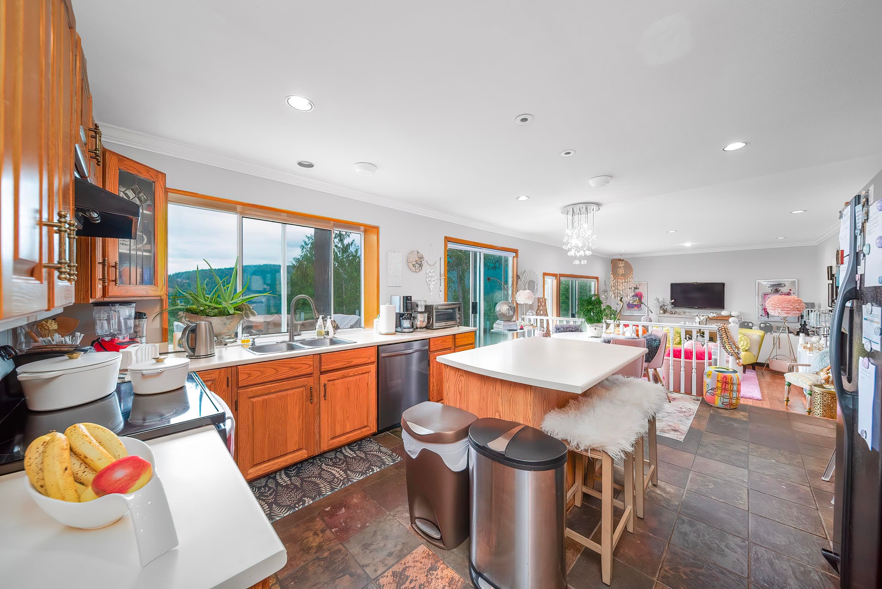 5343 Monte Bre Crescent, West Vancouver, V7W 3A7 — photo 5
