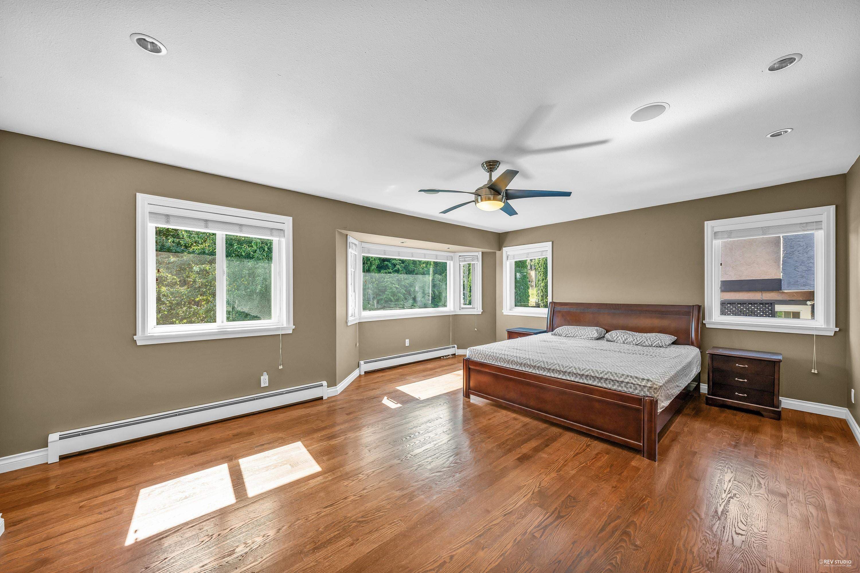 6550 Albery Place, Burnaby, V5E 4G2 — photo 4