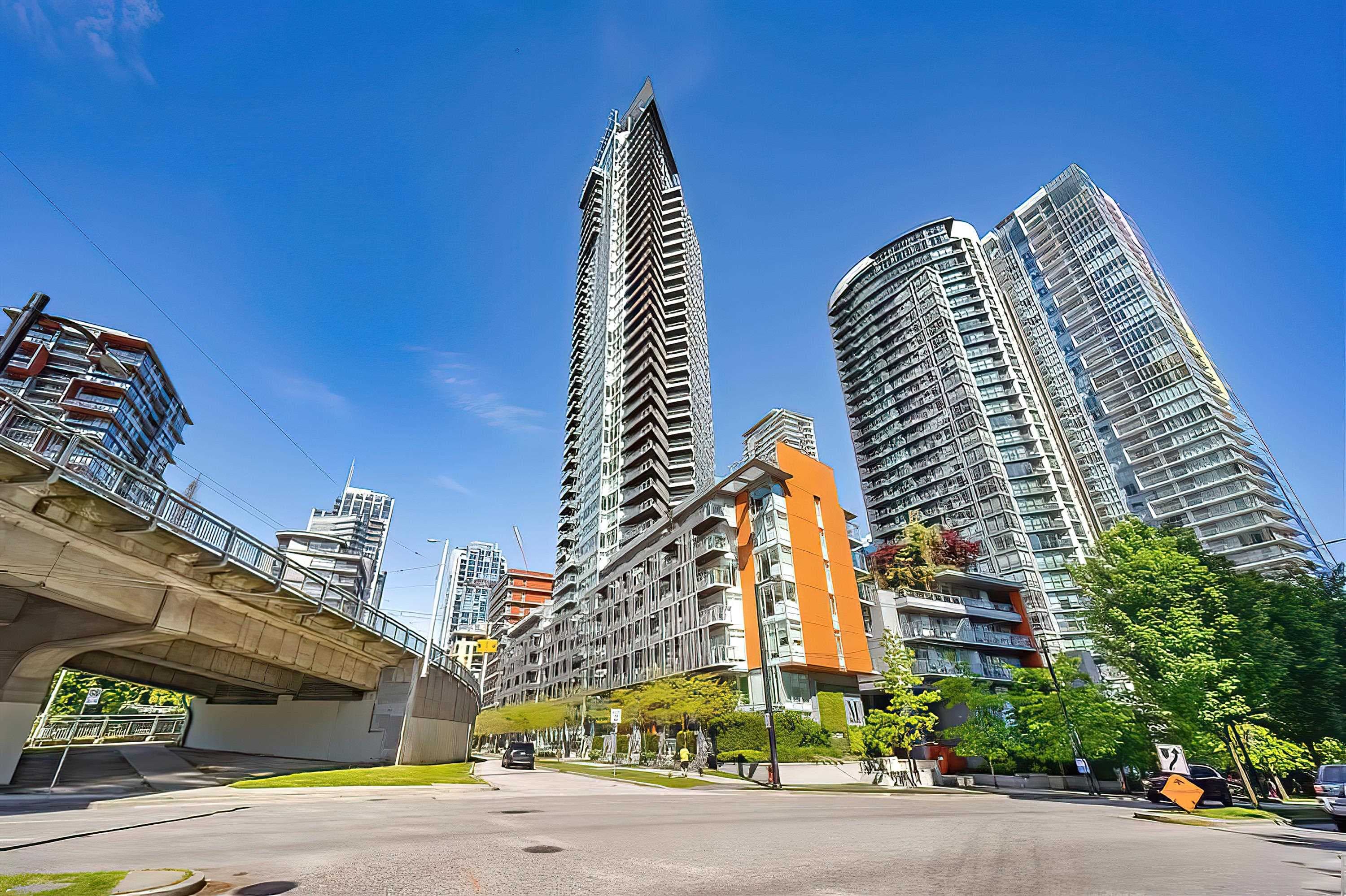 1805 - 1372 Seymour Street, Vancouver, V6B 0L1 — photo 2