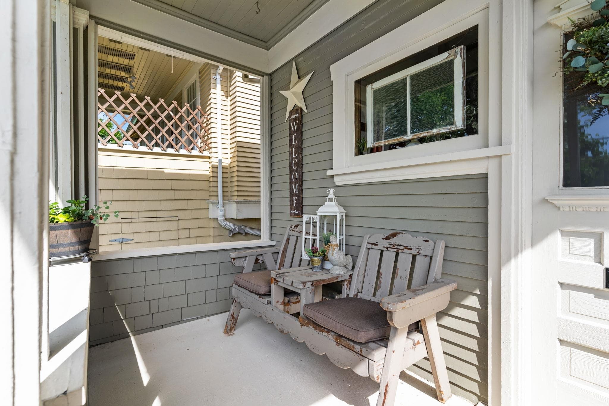 2235 Hawthorne Avenue, Port Coquitlam, V3C 1W5 — photo 4
