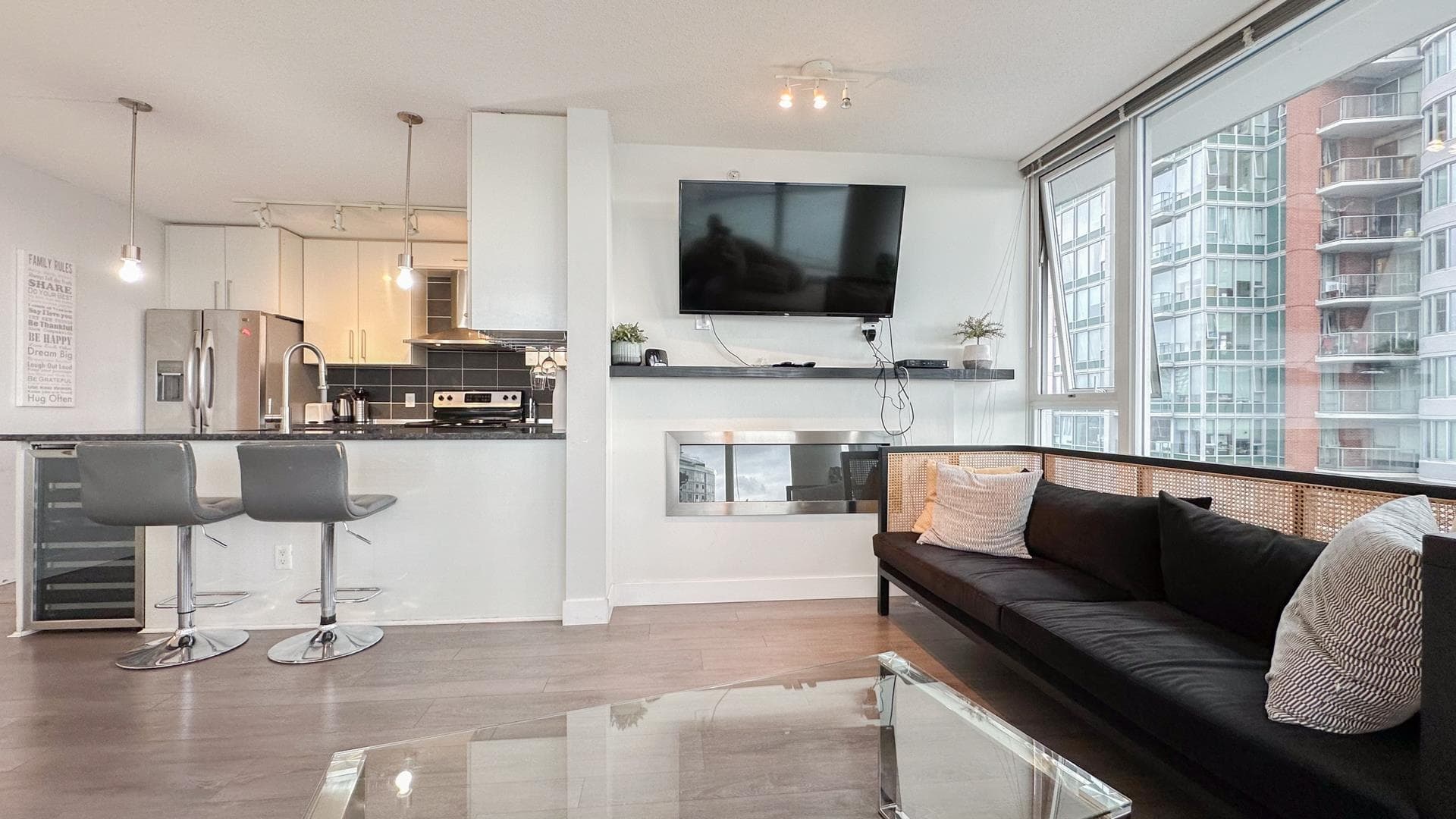 2705 - 689 Abbott Street, Vancouver, V6B 0J2 — photo 5