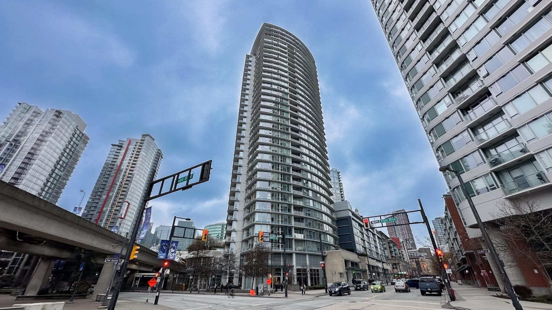 2705 - 689 Abbott Street, Vancouver, V6B 0J2 — photo 4