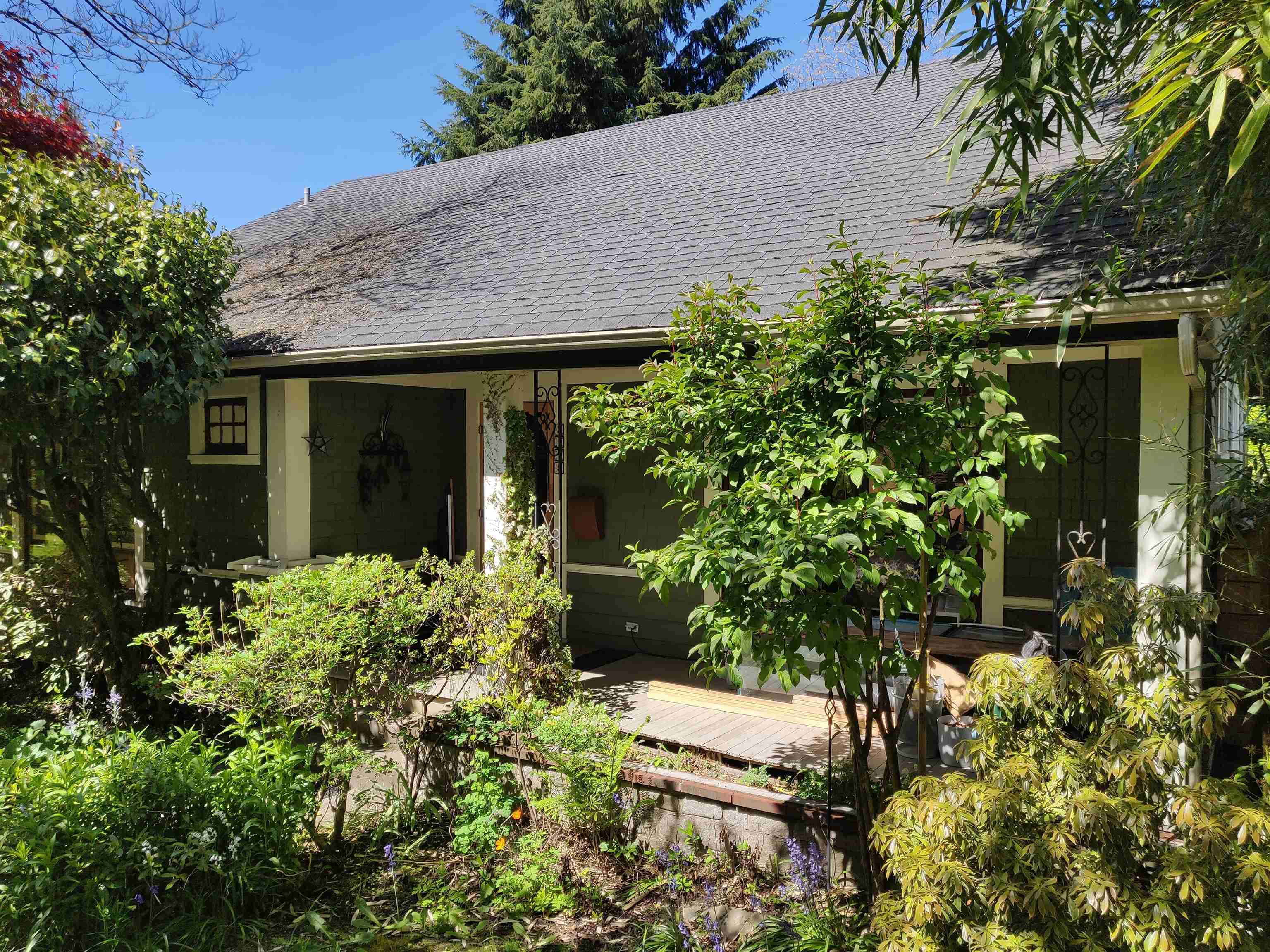 2115 W 34th Avenue, Vancouver