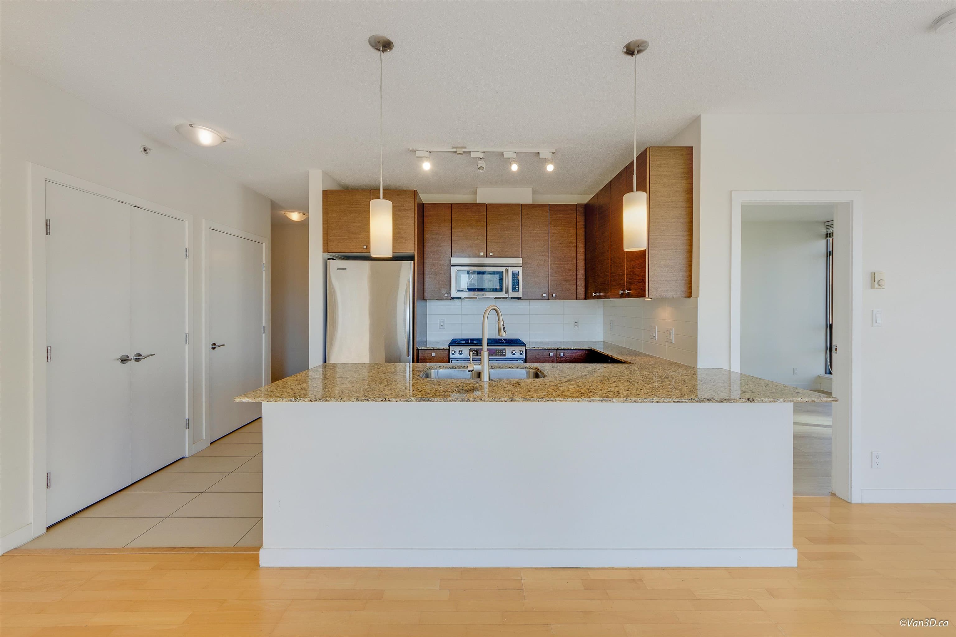 1008 - 7362 Elmbridge Way, Richmond, V6X 0A6 — photo 5