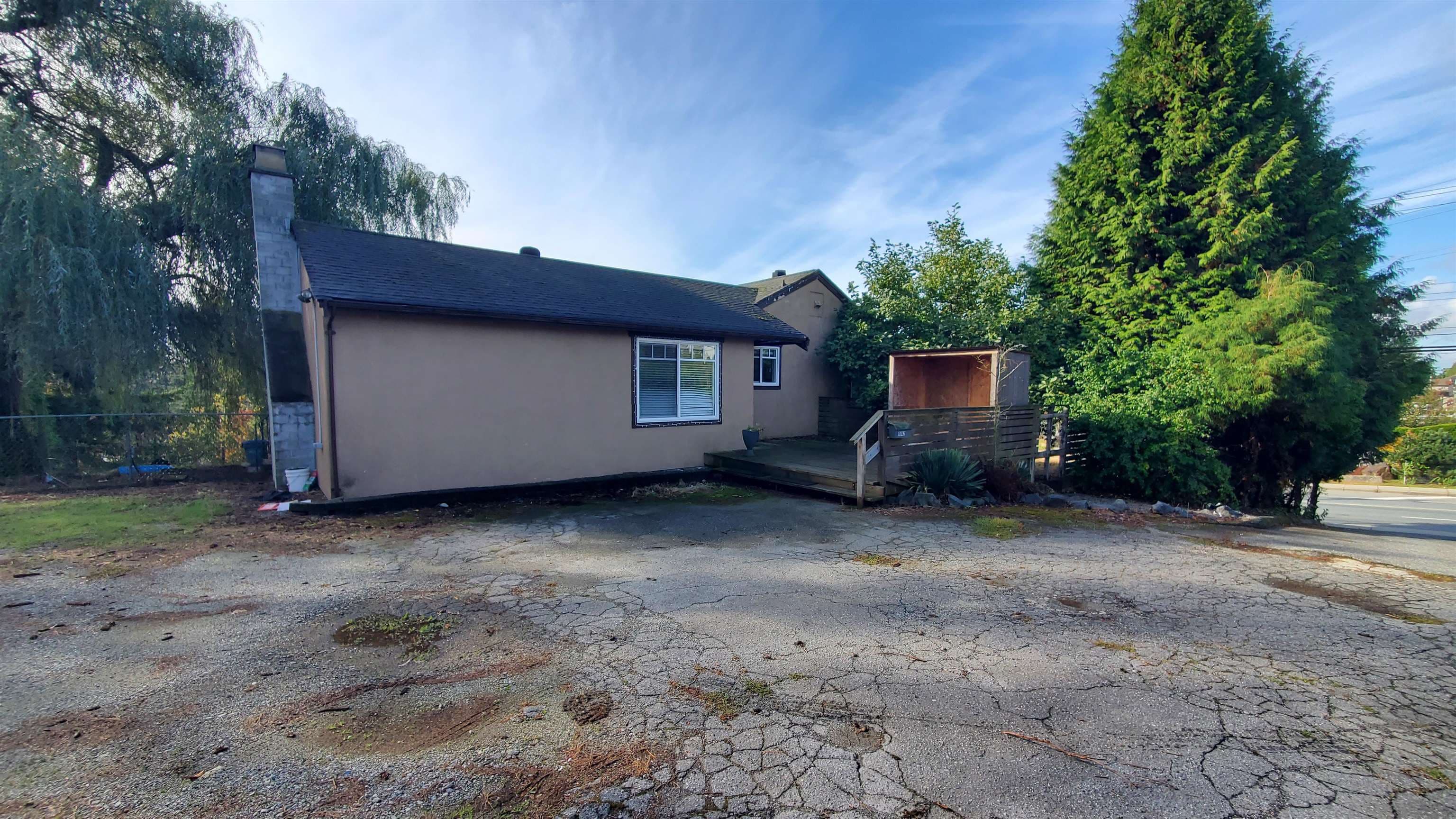 8042 Cedar Street, Mission, V2V 3N1 — photo 2